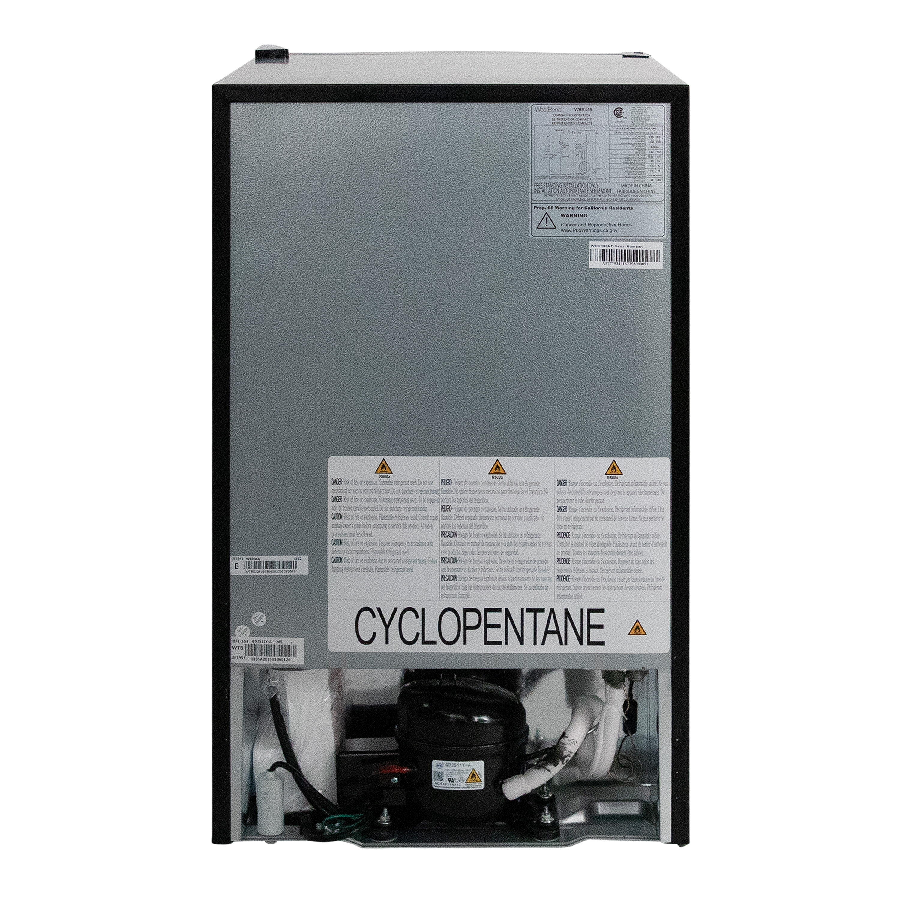 Refrigerador Pequeño de 4.4 Pies Cúbicos con Congelador (Negro) ENERGY STAR de West Bend