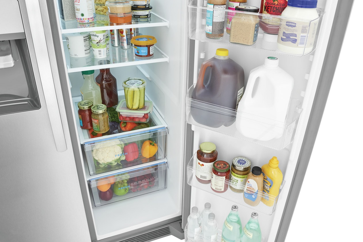 Refrigerador Frigidaire de 25.6 pies cúbicos con dispensador de hielo y agua (Acero inoxidable resistente a huellas dactilares) Certificado ENERGY STAR de lado a lado FRSS26L3AF