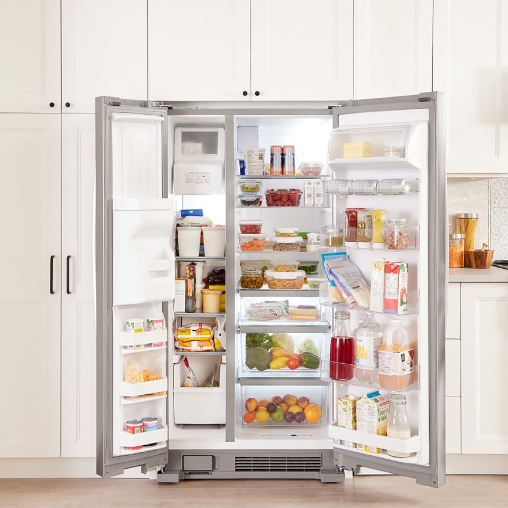 Refrigerador de lado a lado Whirlpool con dispensador de hielo, agua y caddy interior para latas - Blanco 21.4 pies cúbicos