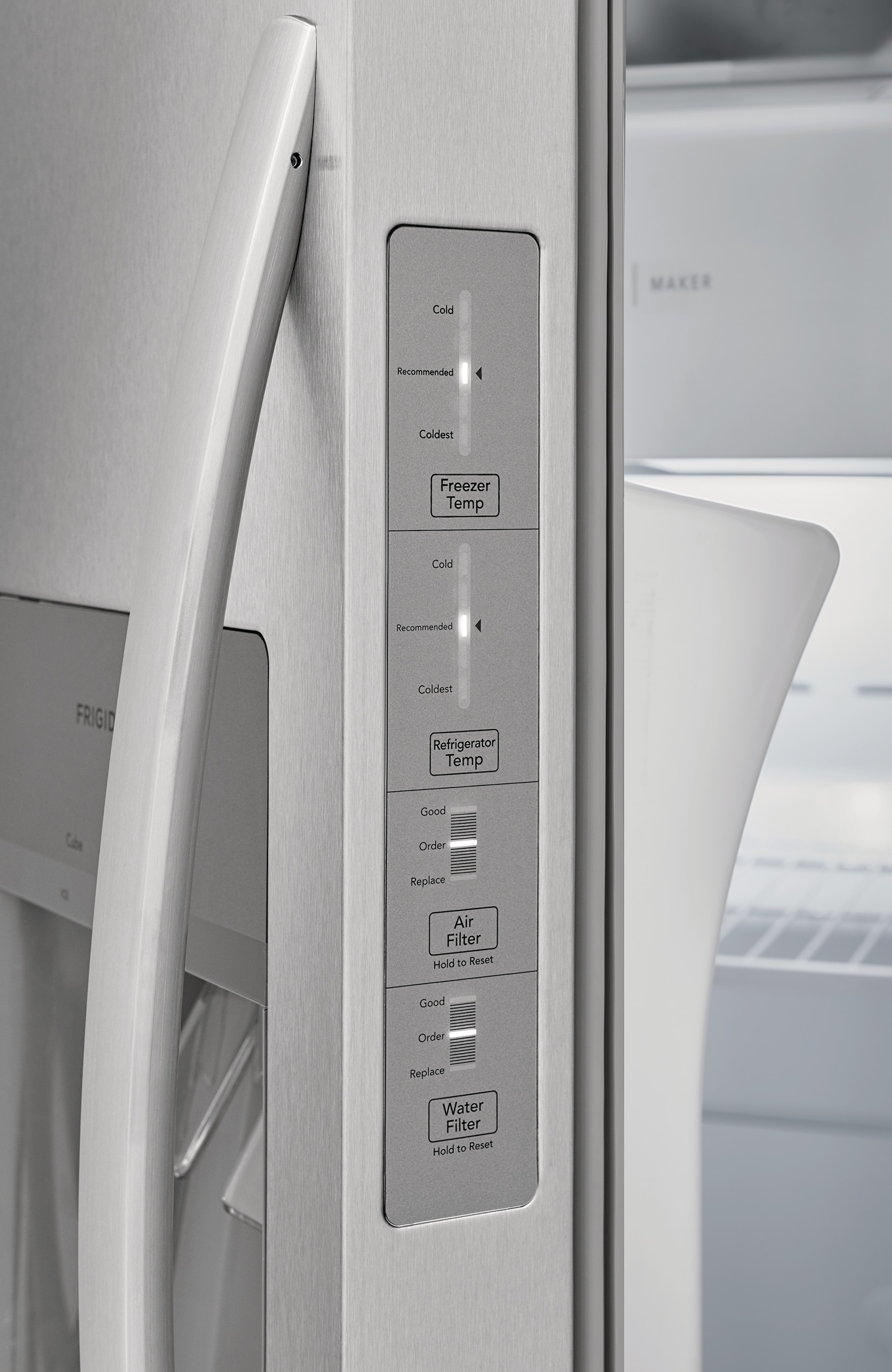Refrigerador lado a lado de 22.3 pies cúbicos con fabricador de hielo, dispensador de agua y hielo (acero inoxidable) con certificación ENERGY STAR FRSS2323AS