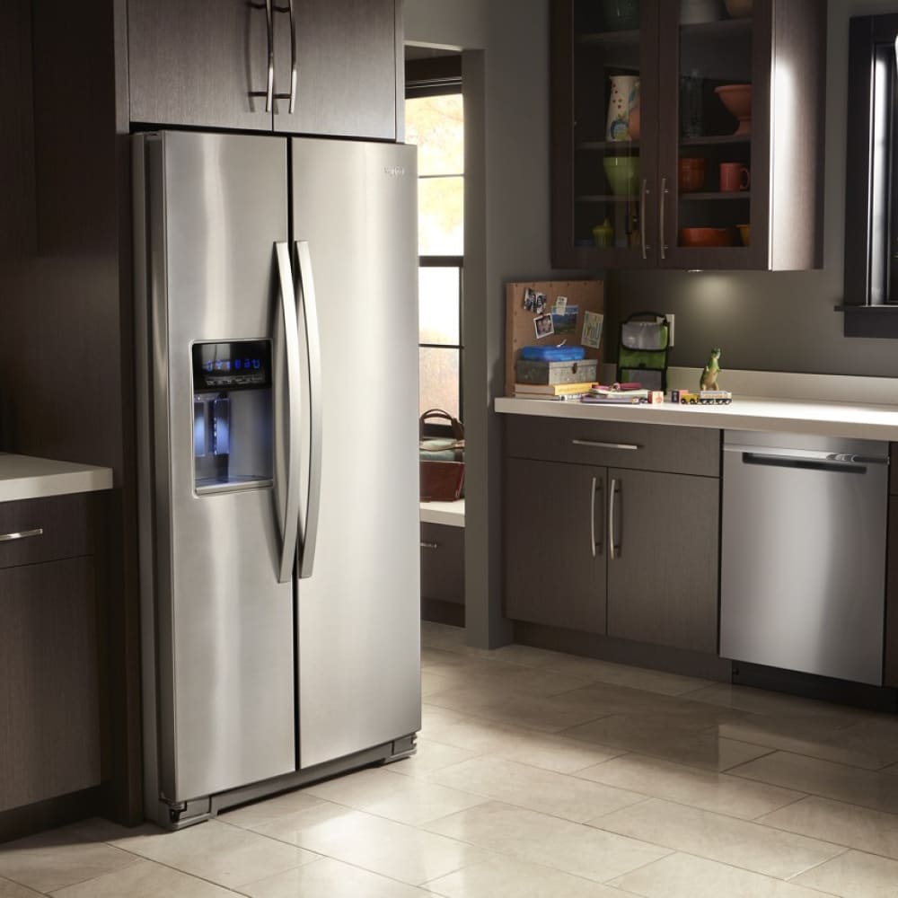 Refrigerador Whirlpool de 28.4 pies cúbicos lado a lado con fabricador de hielo, dispensador de agua y hielo (Acero inoxidable resistente a huellas dactilares) WRS588FIHZ
