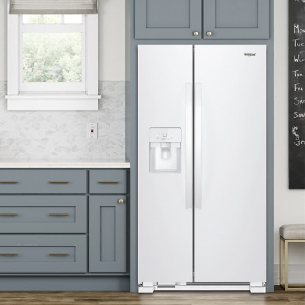 Refrigerador de lado a lado de 24.5 pies cúbicos con fabricador de hielo, dispensador de agua y hielo (blanco) WRS325SDHW de Whirlpool