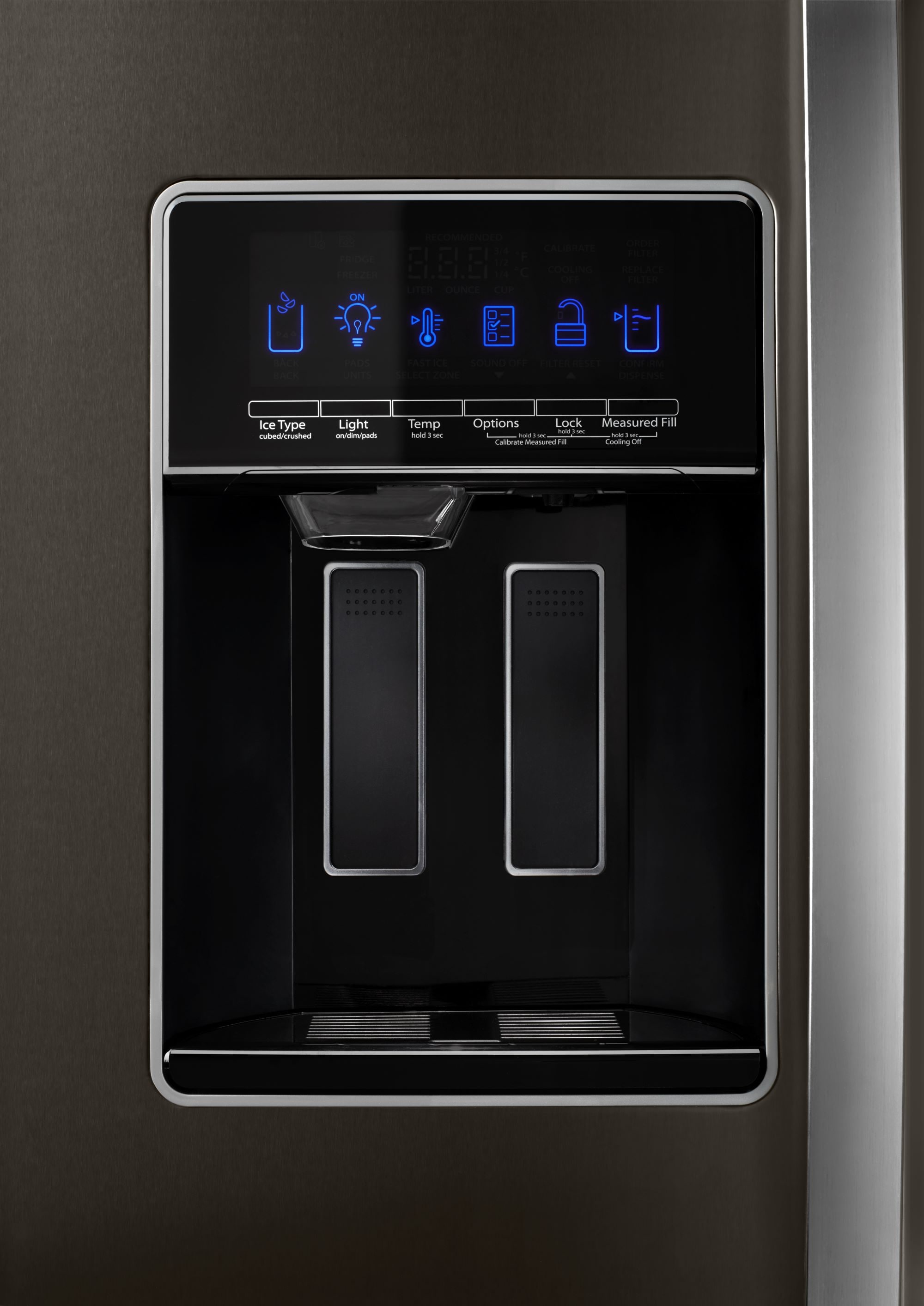 Refrigerador Side by Side Whirlpool de 20.6 pies cúbicos con dispensador de hielo y agua (acero inoxidable negro resistente a huellas) de profundidad de mostrador
