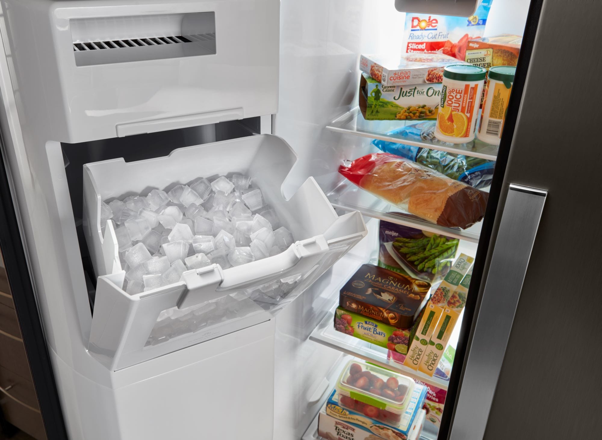 Refrigerador de 20.6 pies cúbicos estilo americano con dispensador de hielo y agua (Blanco) - Whirlpool