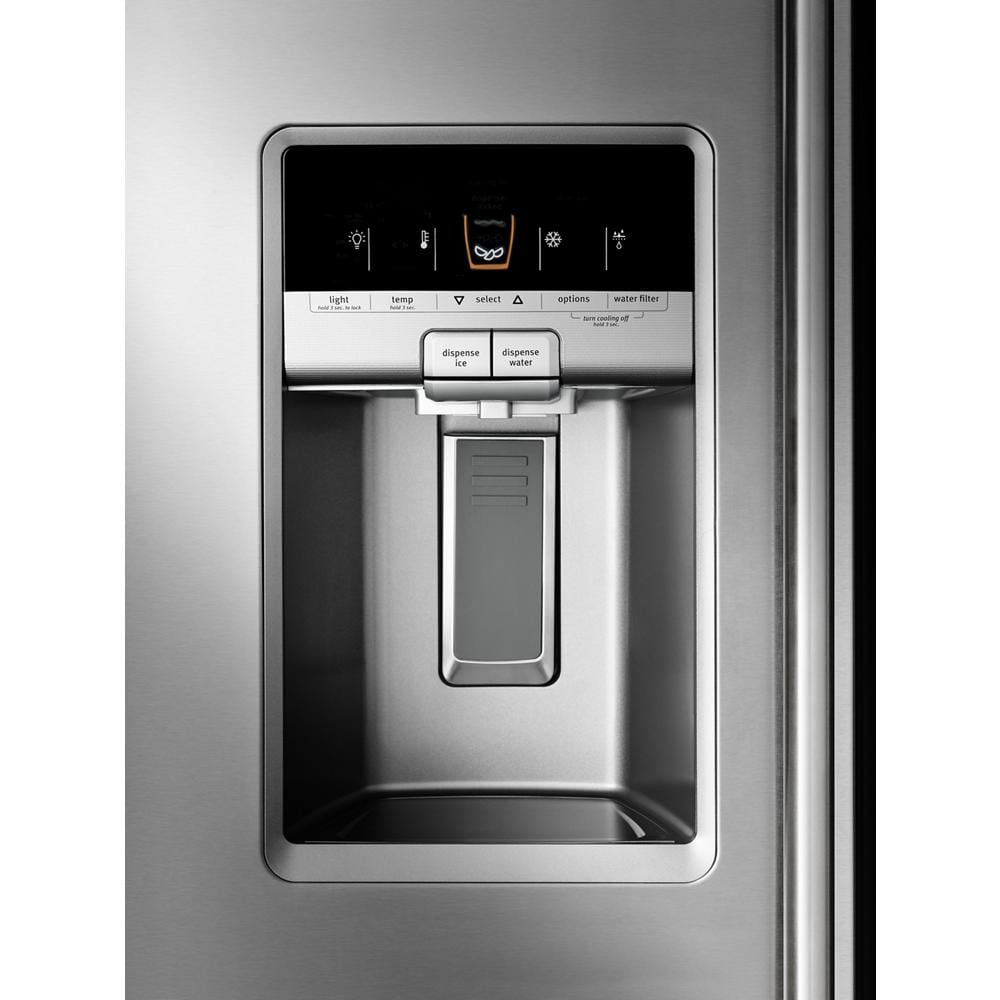 Refrigerador Maytag de 20.6 pies cúbicos estilo americano con dispensador de hielo y agua en acero inoxidable resistente a huellas digitales - MSC21C6MFZ