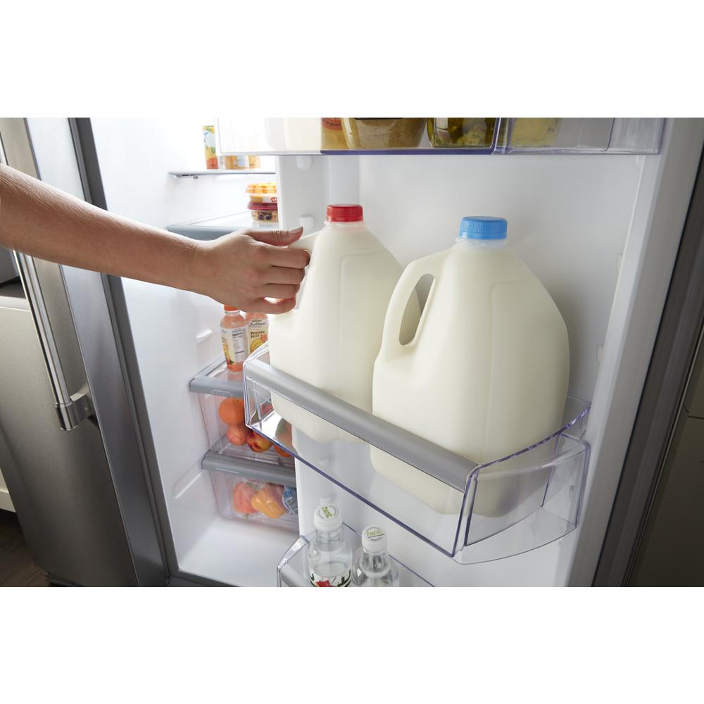 Refrigerador Maytag de 20.6 pies cúbicos estilo americano con dispensador de hielo y agua en acero inoxidable resistente a huellas digitales - MSC21C6MFZ