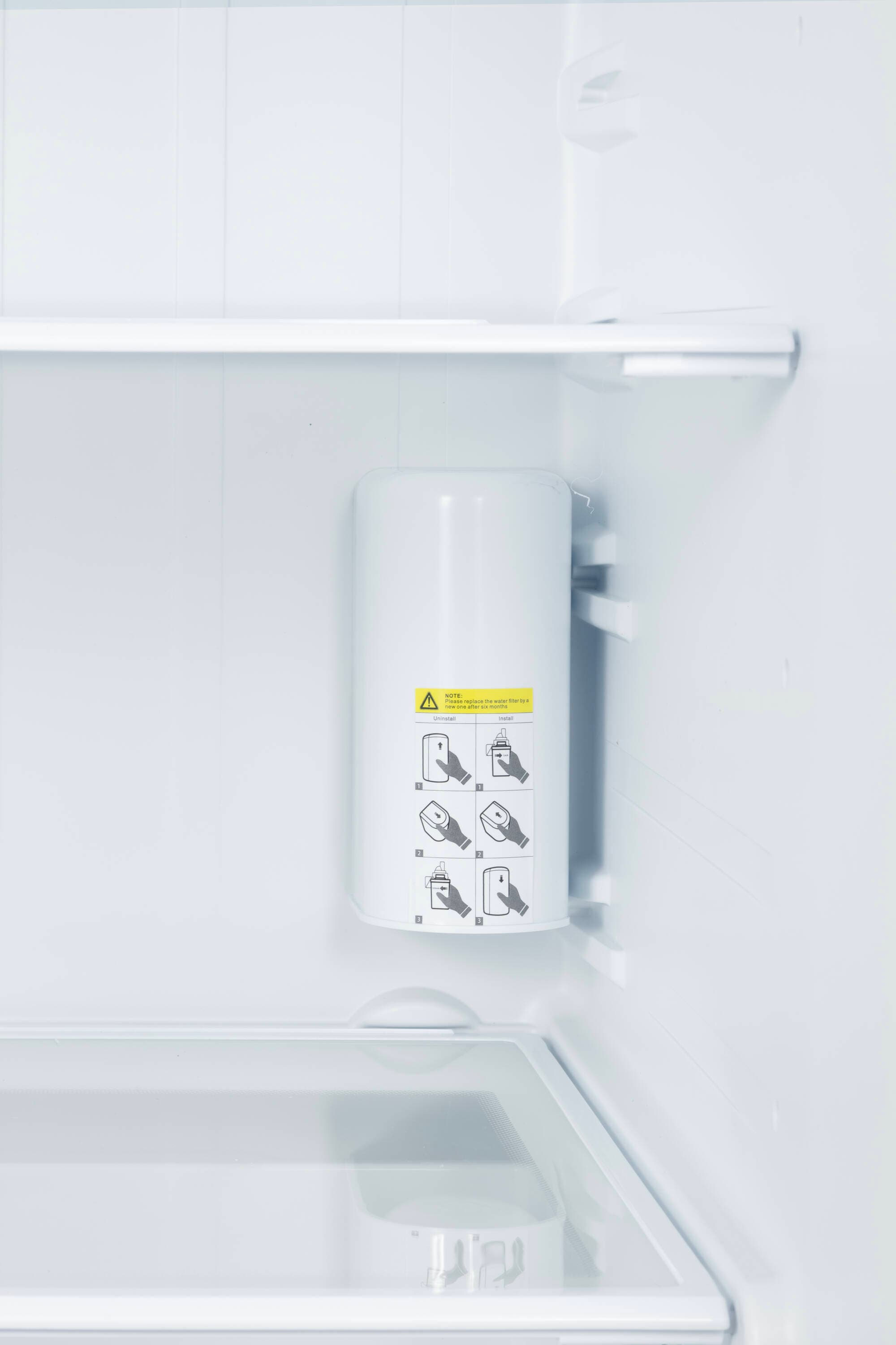 Refrigerador Side-by-Side de 20 pies cúbicos de profundidad de mostrador con fabricador de hielo, dispensador de agua e hielo (acero inoxidable) Certificado ENERGY STAR
