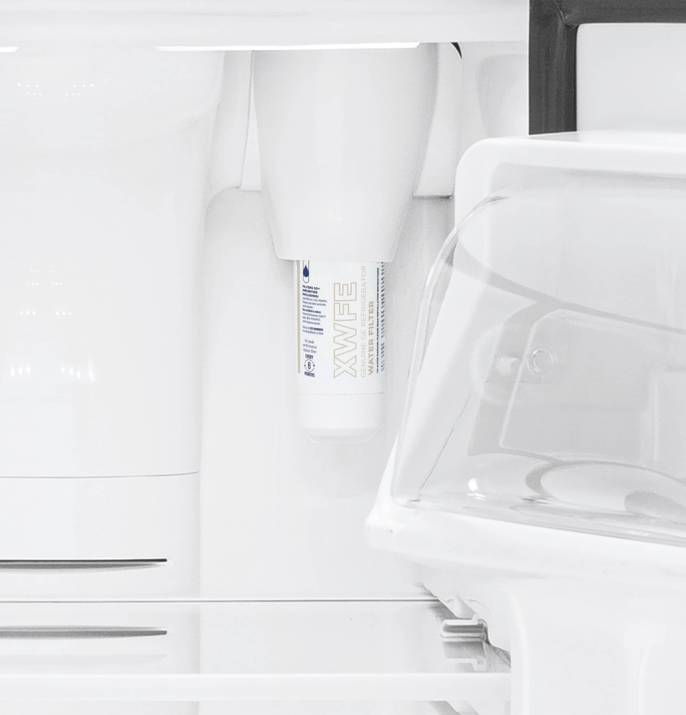 Refrigerador lado a lado de 23 pies cúbicos con fabricador de hielo, dispensador de agua y hielo (Slate)