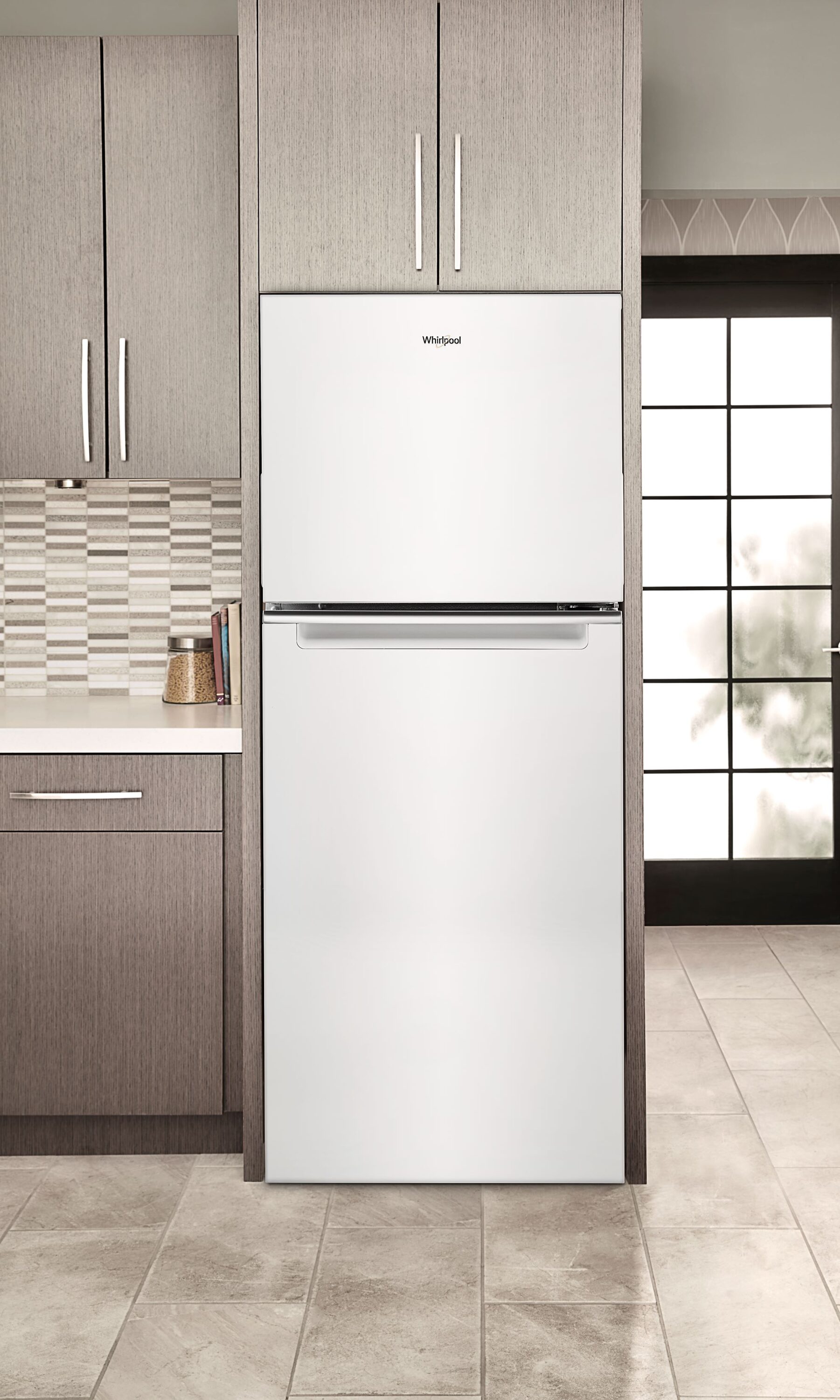 Refrigerador de 11.6 pies cúbicos de profundidad de mostrador con congelador superior (Blanco) Certificado ENERGY STAR WRT312CZJW