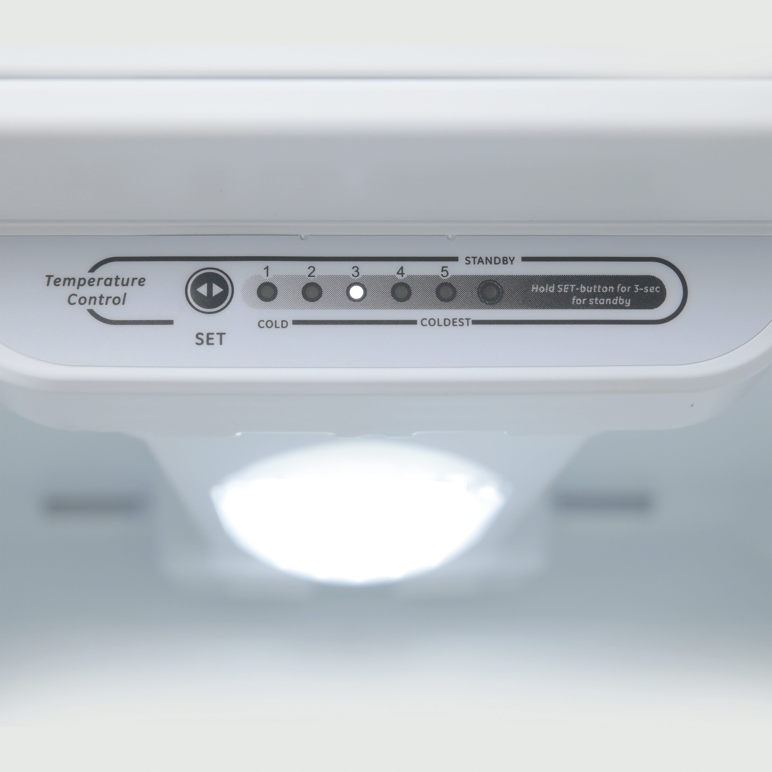 Refrigerador con congelador superior de 18 pies cúbicos (Acero inoxidable) FF18D3S-4 de Avanti