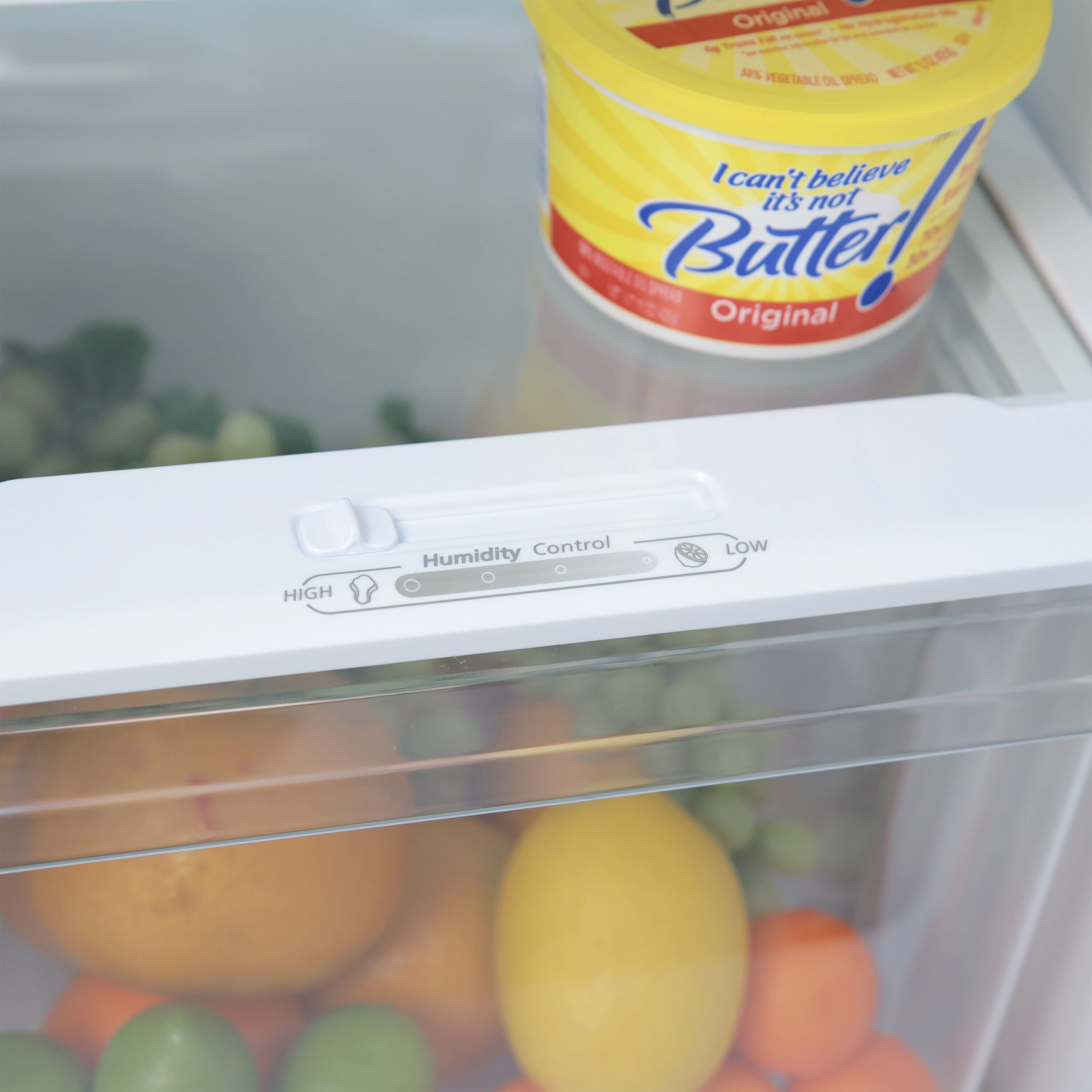 Refrigerador con congelador superior de 18 pies cúbicos (Acero inoxidable) FF18D3S-4 de Avanti