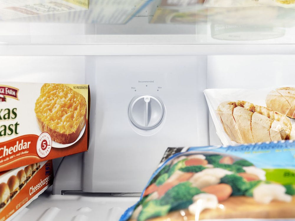 Refrigerador congelador superior de 19.1 pies cúbicos de Whirlpool (Acero Inoxidable Monocromático) Certificado ENERGY STAR WRT549SZDM