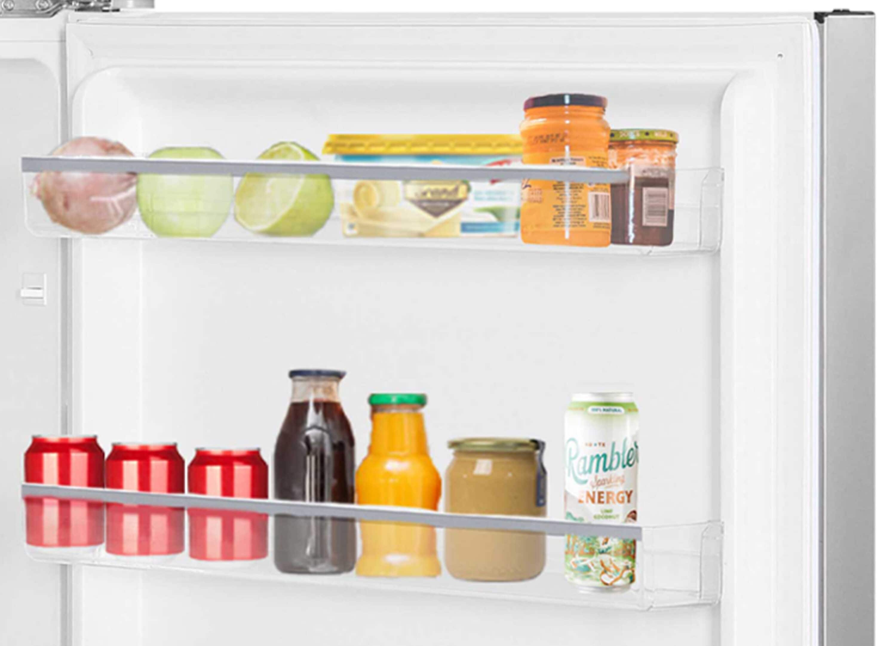 Refrigerador empotrado de acero inoxidable de 17 pies cúbicos con congelador superior y profundidad de mostrador Impecca