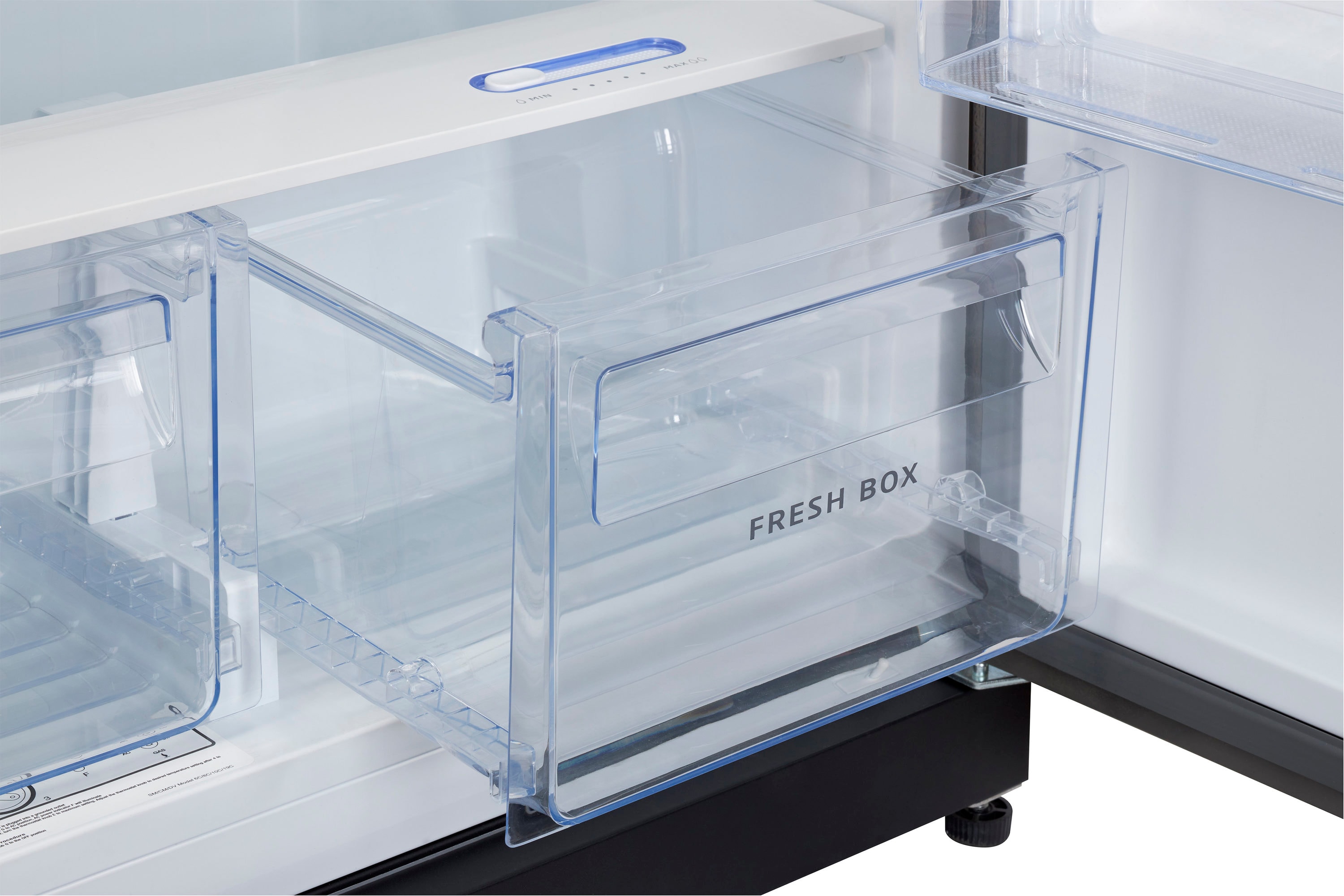 Refrigerador ÚNICO Off-Grid de 19 pies cúbicos con congelador superior (Negro) UGP-19C SM B