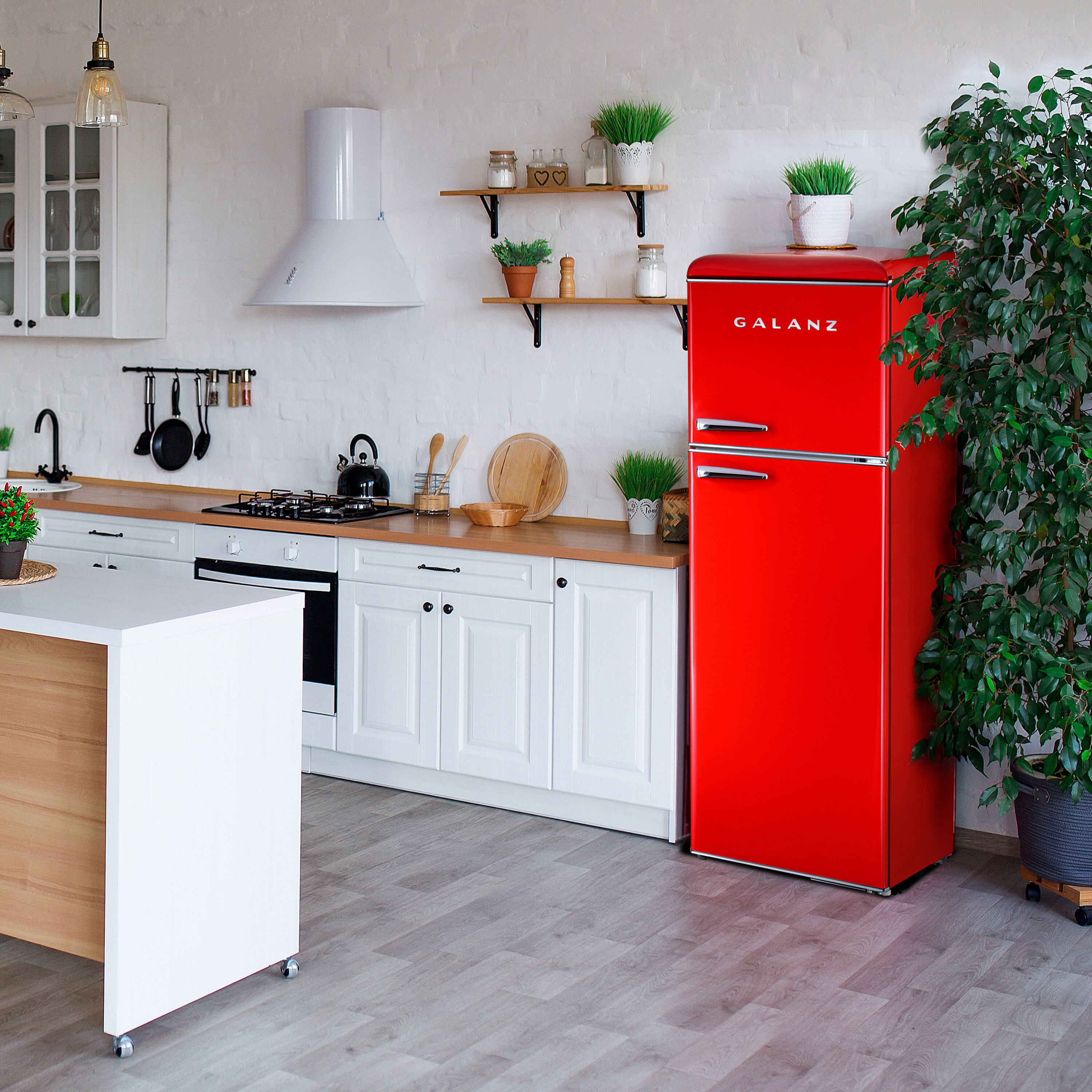 Refrigerador de profundidad de mostrador con congelador superior de 12.0 pies cúbicos en rojo Hot Rod, certificado ENERGY STAR GLR12TRDEFR
