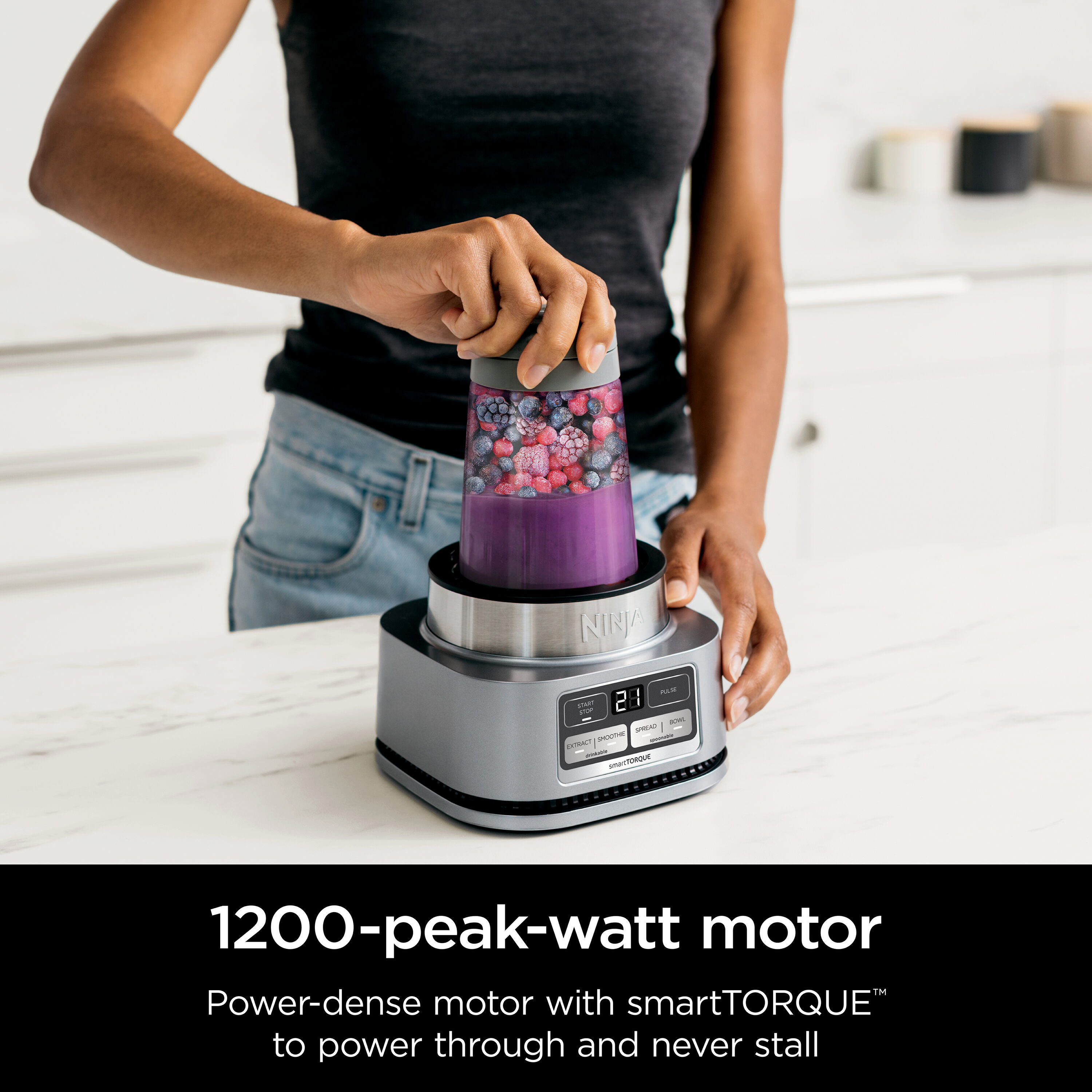 Ninja Foodi Extractor de Nutrientes para Hacer Smoothie Bowls 24 oz Licuadora de 1 Velocidad (Plateado) SS101
