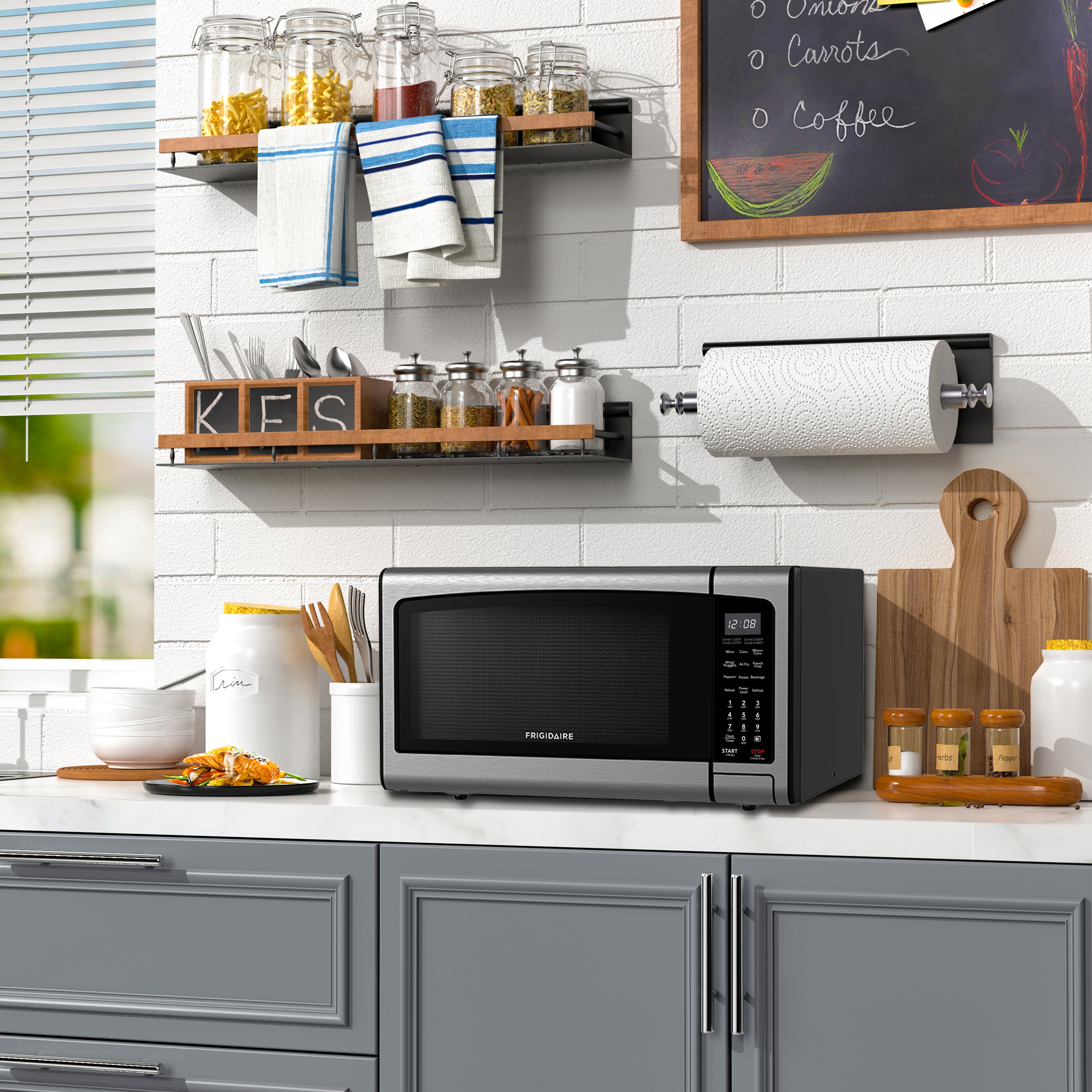 Horno de Microondas de Mostrador de Acero Inoxidable de 1.1 pies cúbicos a 1500 vatios de Potencia de Frigidaire