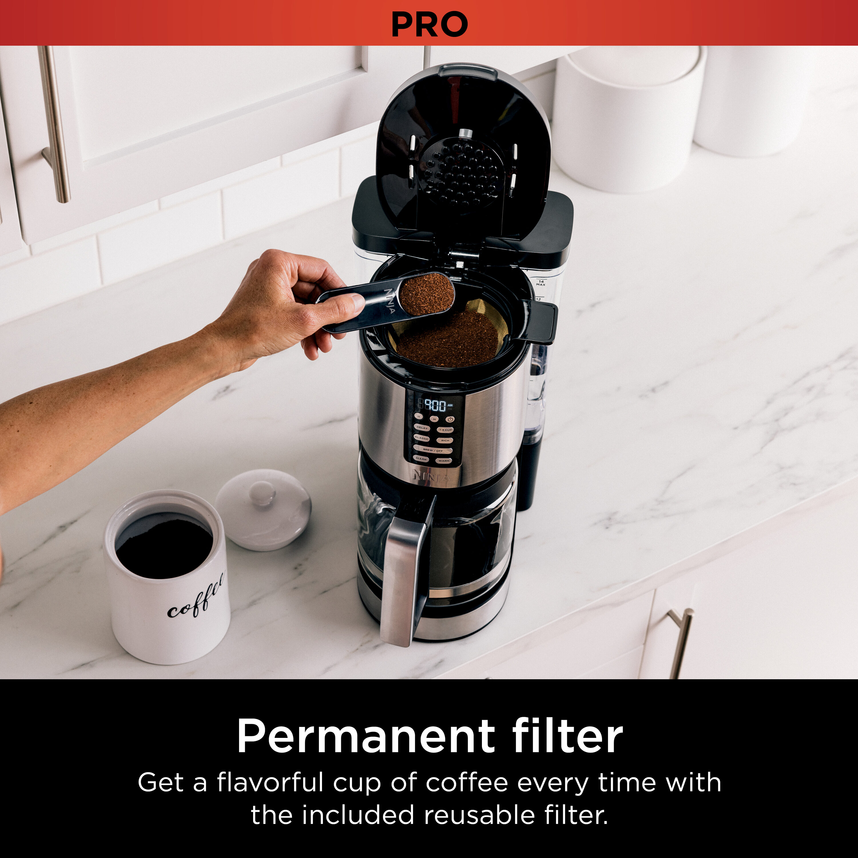 Cafetera de goteo residencial programable Ninja XL de 14 tazas con apagado automático (Negro/Acero inoxidable) DCM201
