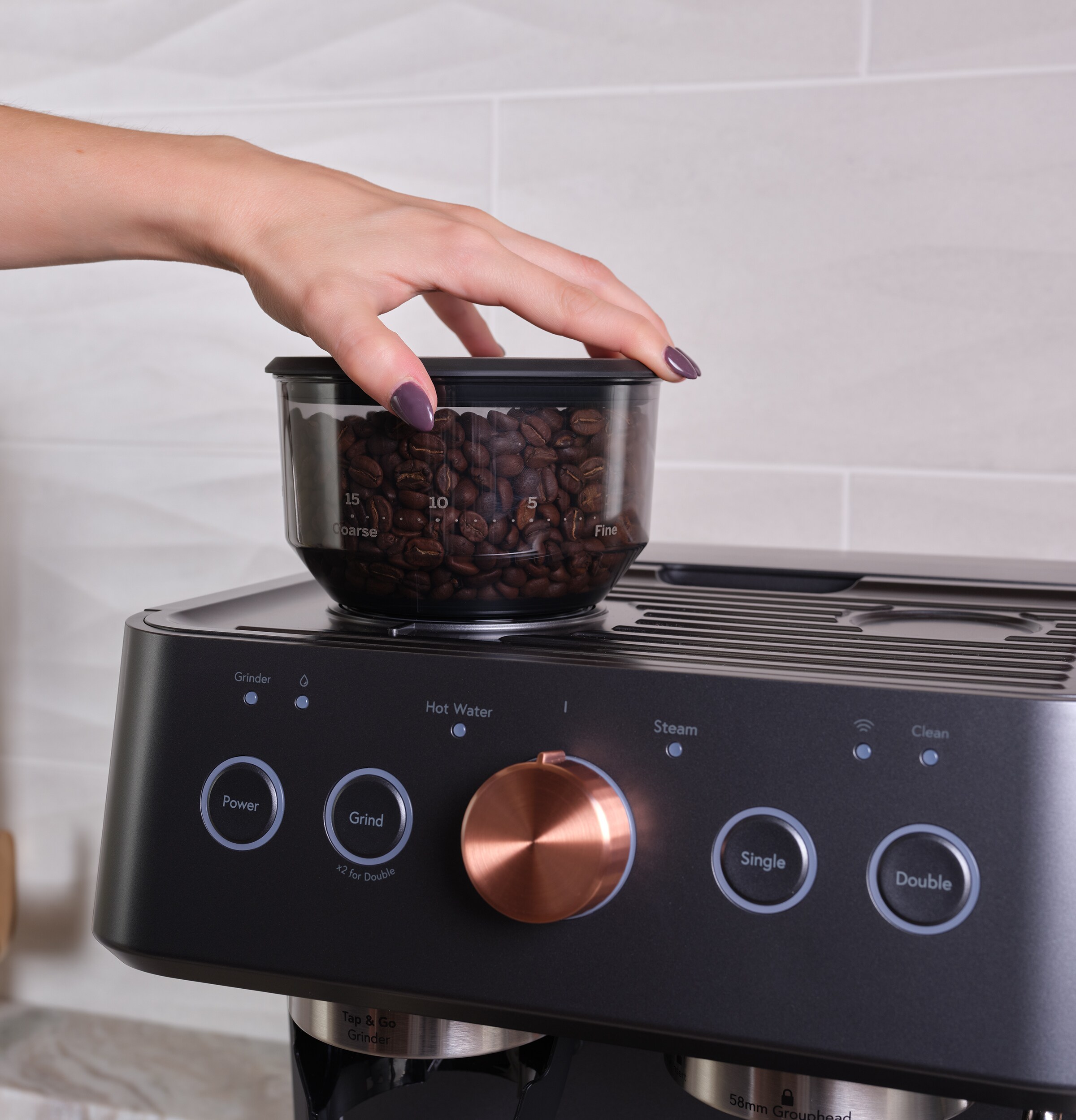 Máquina de Espresso Bellissimo Semiautomática de Acero Inoxidable Programable con Wi-Fi y Bandeja de Goteo (Negro Mate)
