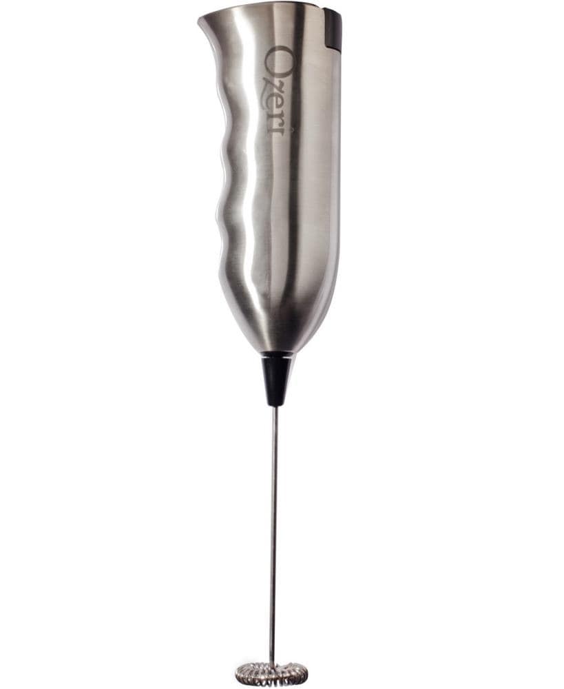 Jarra de acero inoxidable de 12 oz de Ozeri con batidor adjunto para espumar la leche OZMF2