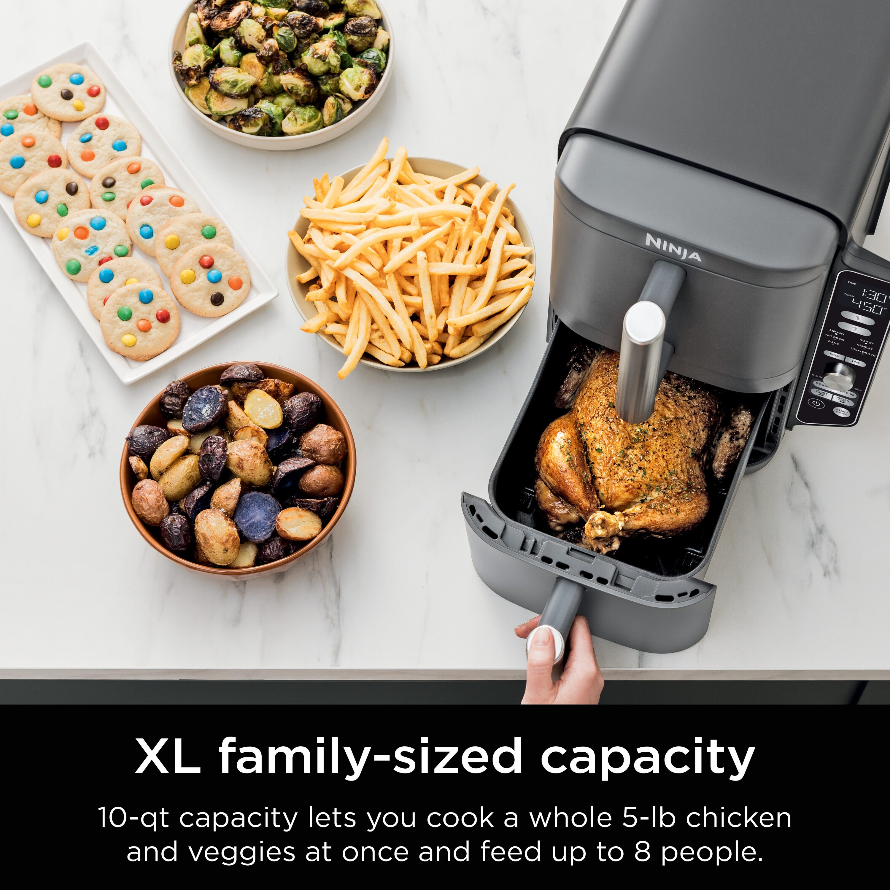 Freidora de Aire Ninja DoubleStack XL con 2 Canastas para Cocinar 4 Platillos Ahorrando Espacio de 10 Cuartos en Negro con Control Táctil - Modelo SL401
