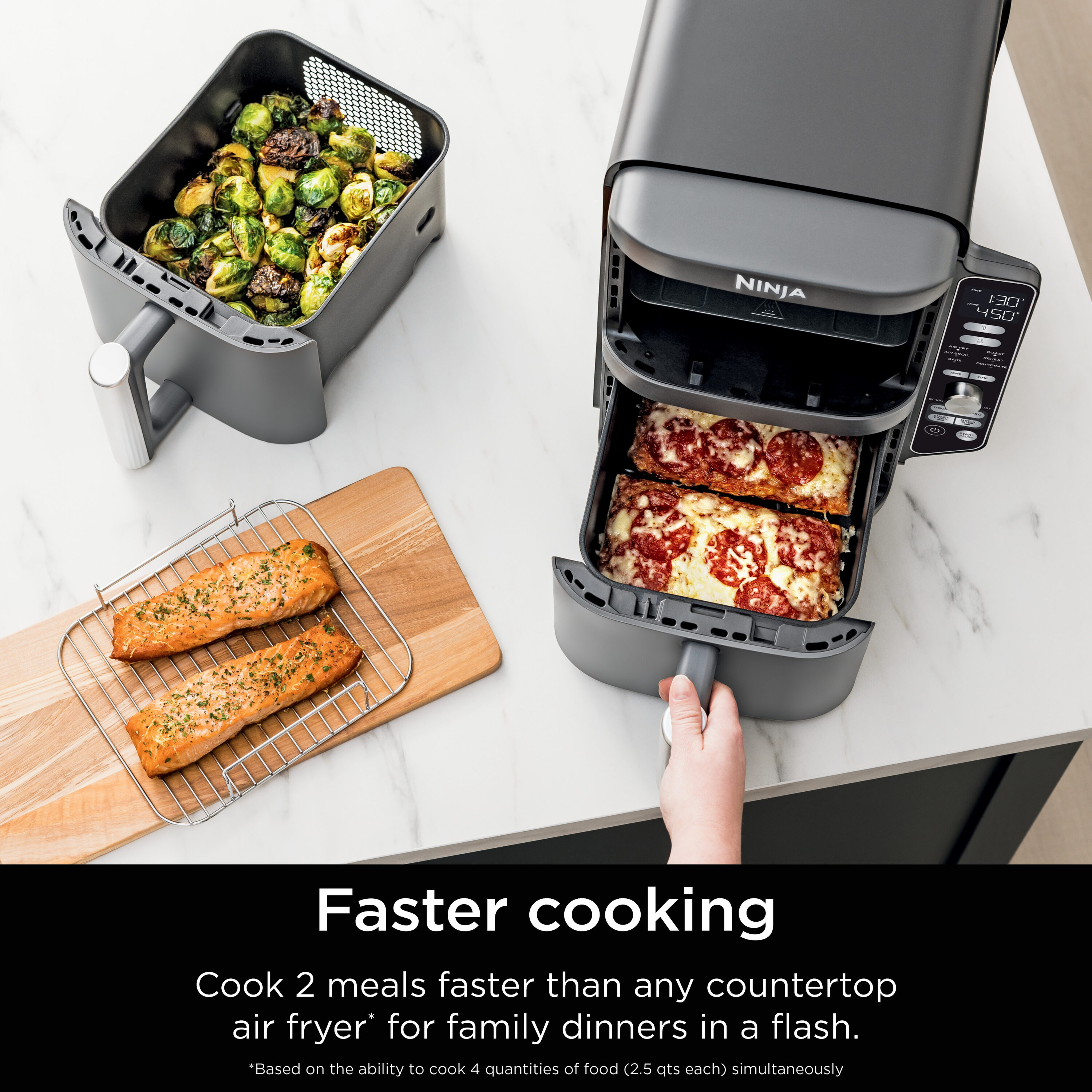 Freidora de Aire Ninja DoubleStack XL con 2 Canastas para Cocinar 4 Platillos Ahorrando Espacio de 10 Cuartos en Negro con Control Táctil - Modelo SL401