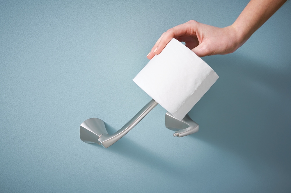 Juego de accesorios para baño decorativo en cromo de 3 piezas Moen Lindor - Barra de toalla, porta papel higiénico, y argolla para toalla incluidos MY8793CH