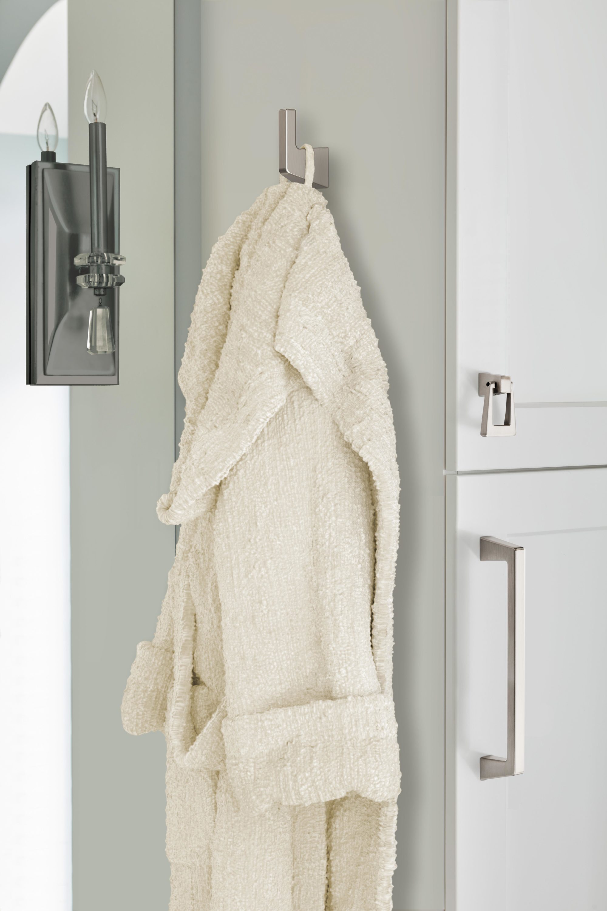Amerock Blackrock Perchero de Toalla de Montaje en Pared con Gancho Individual de Níquel Cepillado BH36000G10
