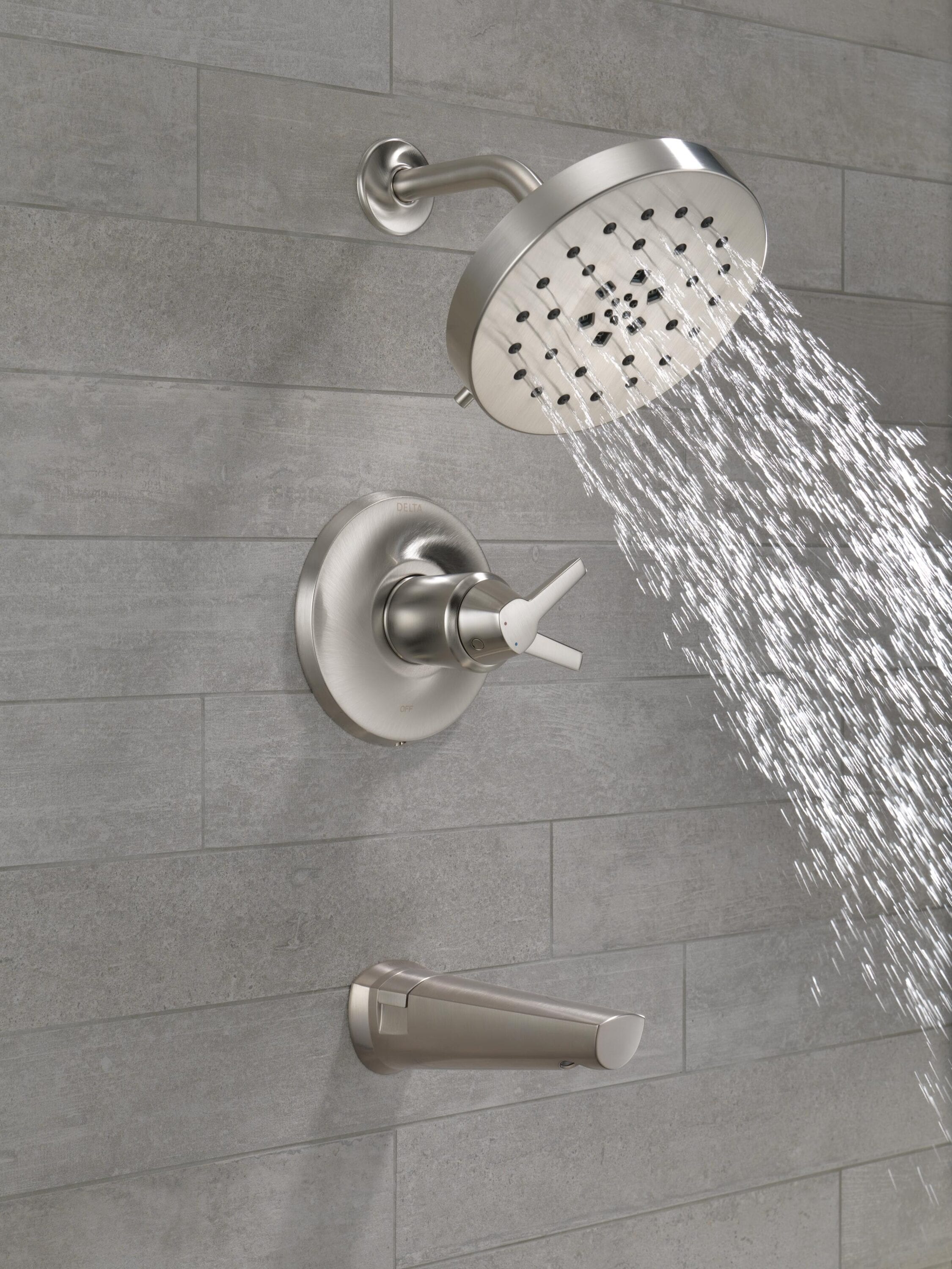 Mezcladora para bañera y regadera redonda de 8 pulgadas con 2 manijas de acero inoxidable y funciones múltiples Lumicoat Delta Galeon T17T471-SS-PR