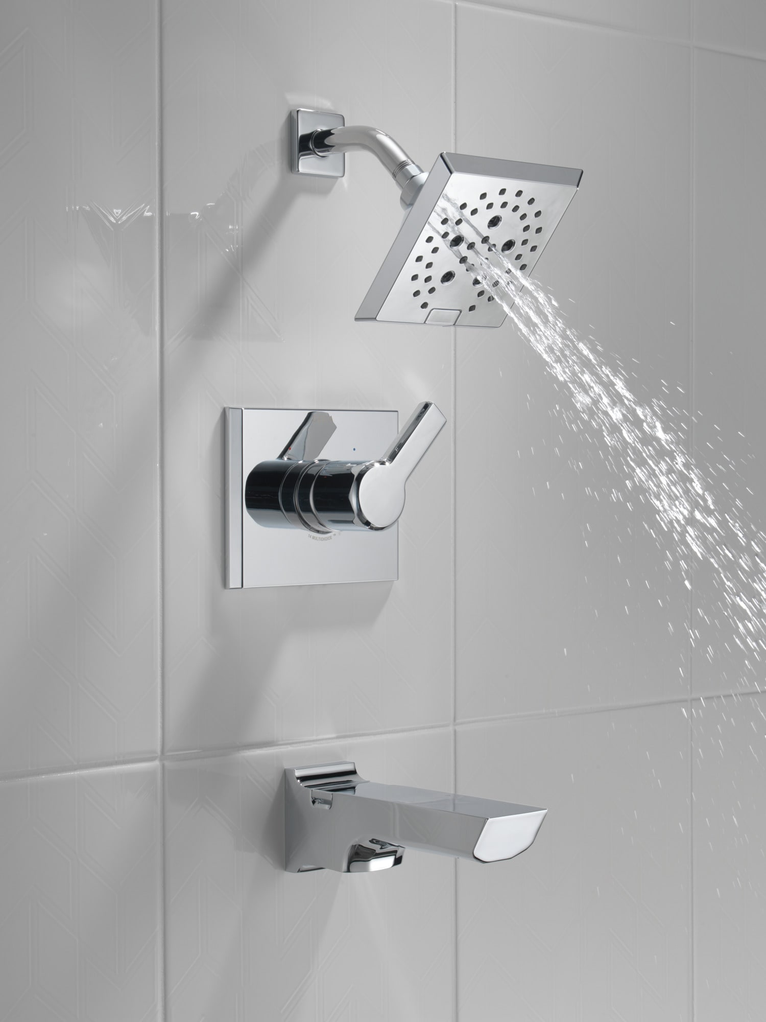 Grifo de bañera y ducha de 1 mango con funciones múltiples de 5.75 pulgadas, cuadrado, en cromo Delta Pivotal Lumicoat con válvula T14499-PR.