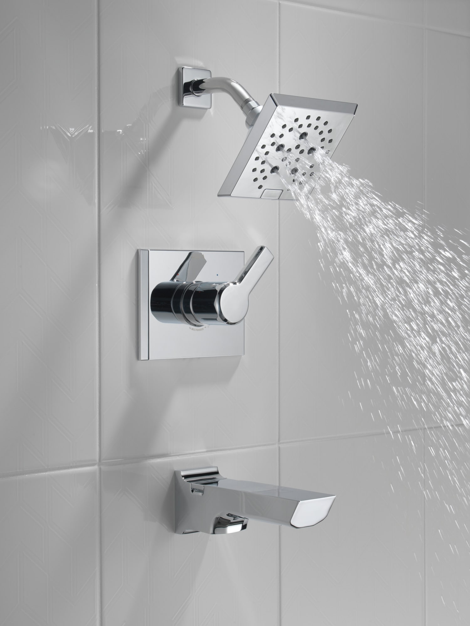 Grifo de bañera y ducha de 1 mango con funciones múltiples de 5.75 pulgadas, cuadrado, en cromo Delta Pivotal Lumicoat con válvula T14499-PR.