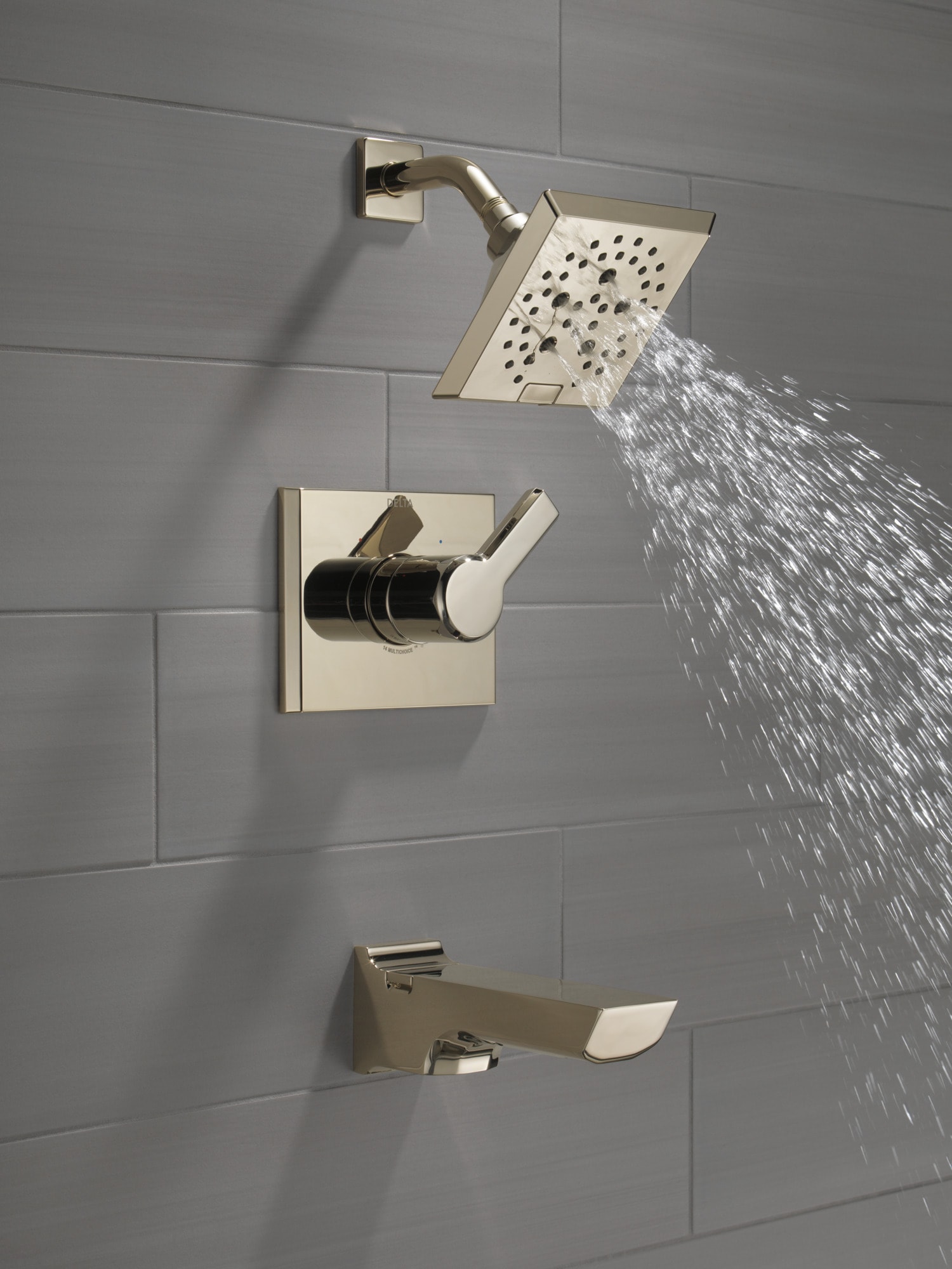 Grifo para bañera y ducha cuadrado de 5.75 pulgadas con acabado de níquel pulido de un solo mango y función múltiple de la línea Delta Pivotal Lumicoat