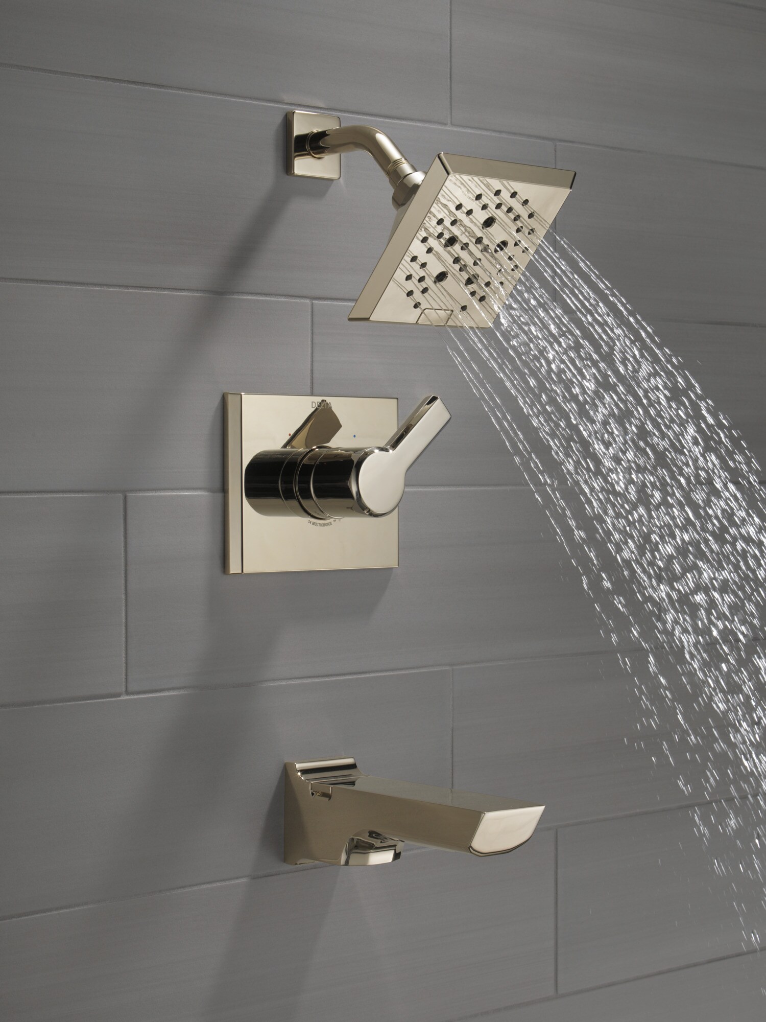 Grifo para bañera y ducha cuadrado de 5.75 pulgadas con acabado de níquel pulido de un solo mango y función múltiple de la línea Delta Pivotal Lumicoat
