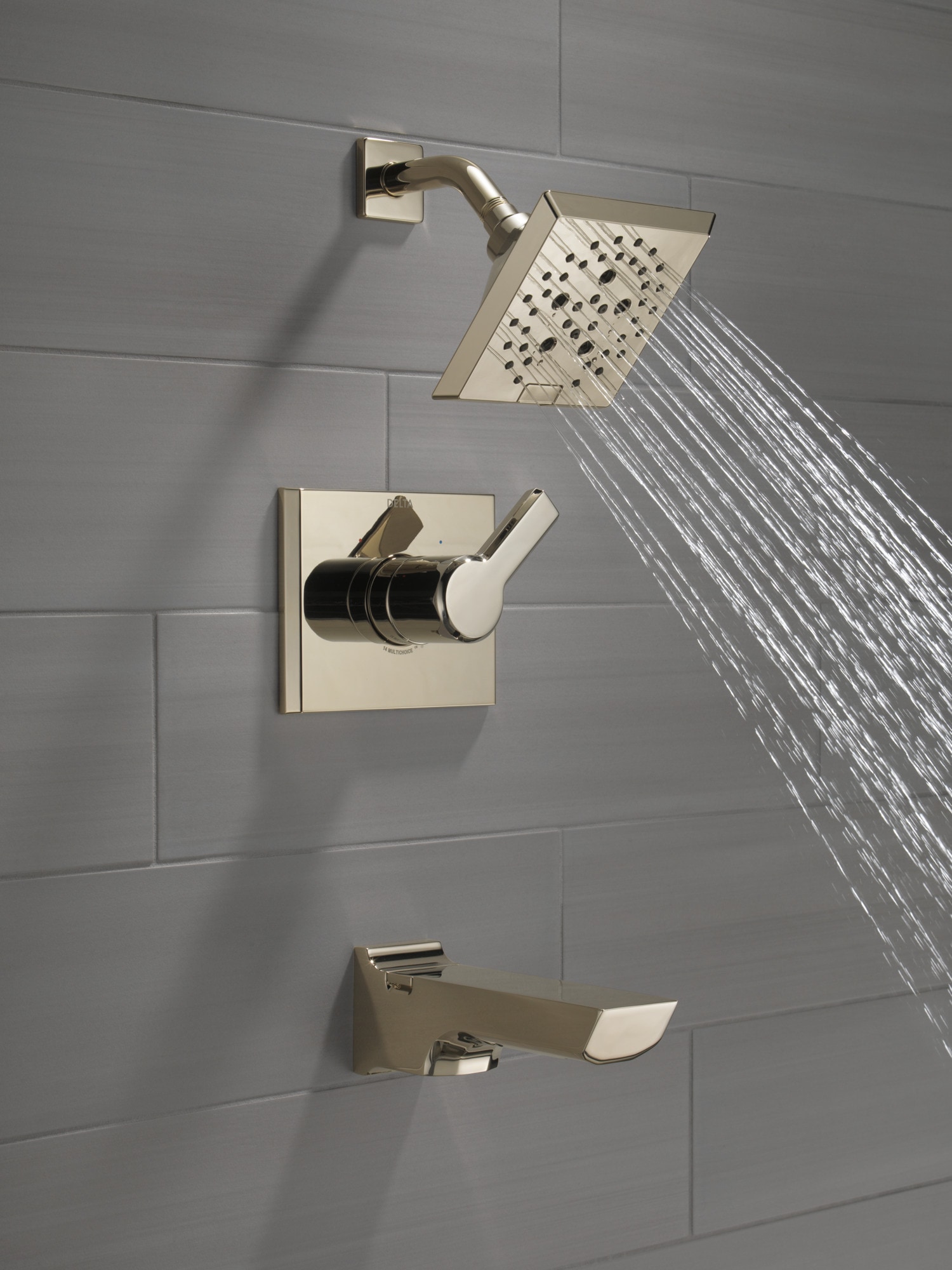 Grifo para bañera y ducha cuadrado de 5.75 pulgadas con acabado de níquel pulido de un solo mango y función múltiple de la línea Delta Pivotal Lumicoat