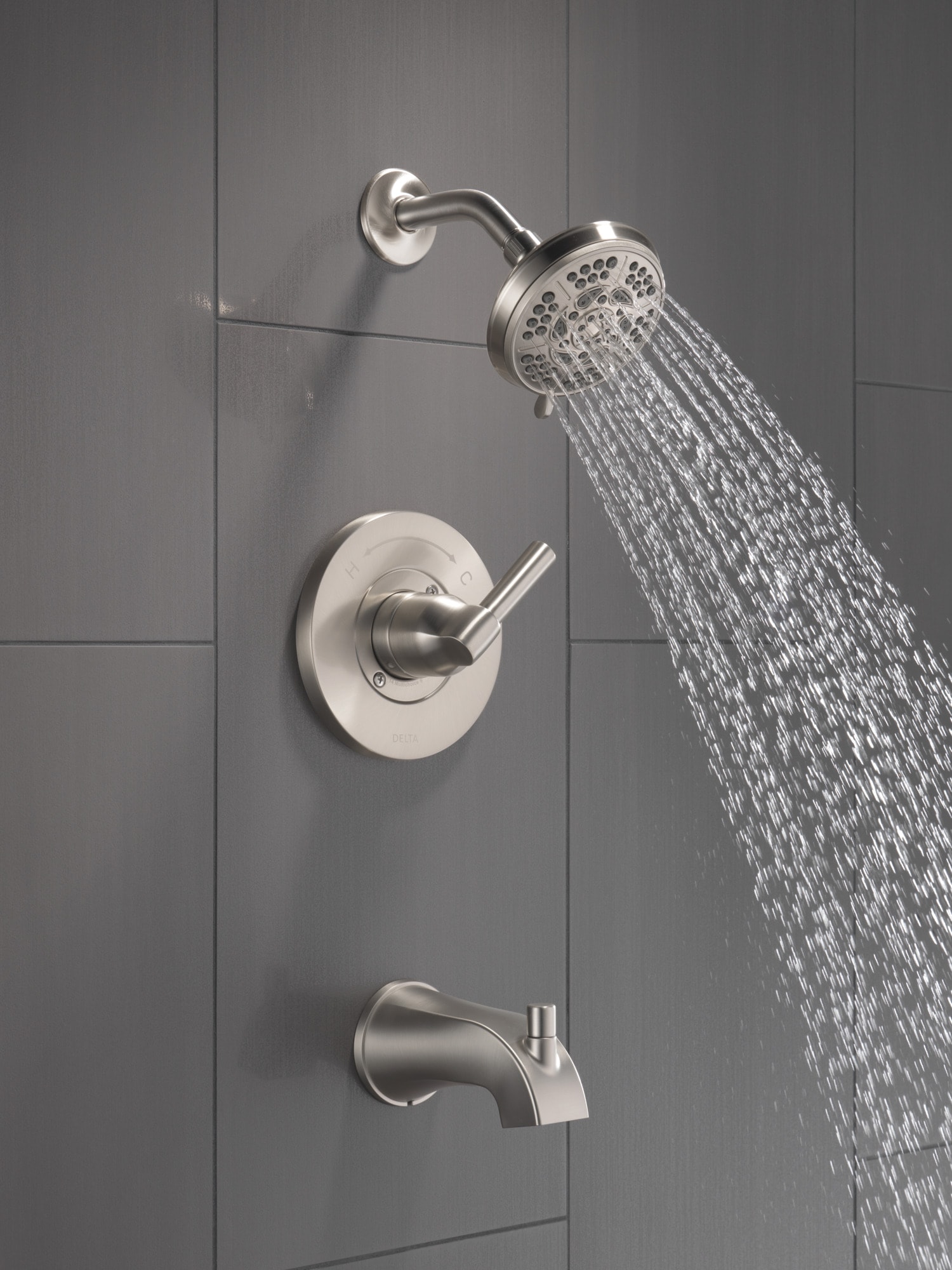 Grifo de bañera y ducha redondo de 4.813 pulgadas, de una sola manija, multifunción, en níquel cepillado Delta Becker Spotshield con válvula 144891-SP.