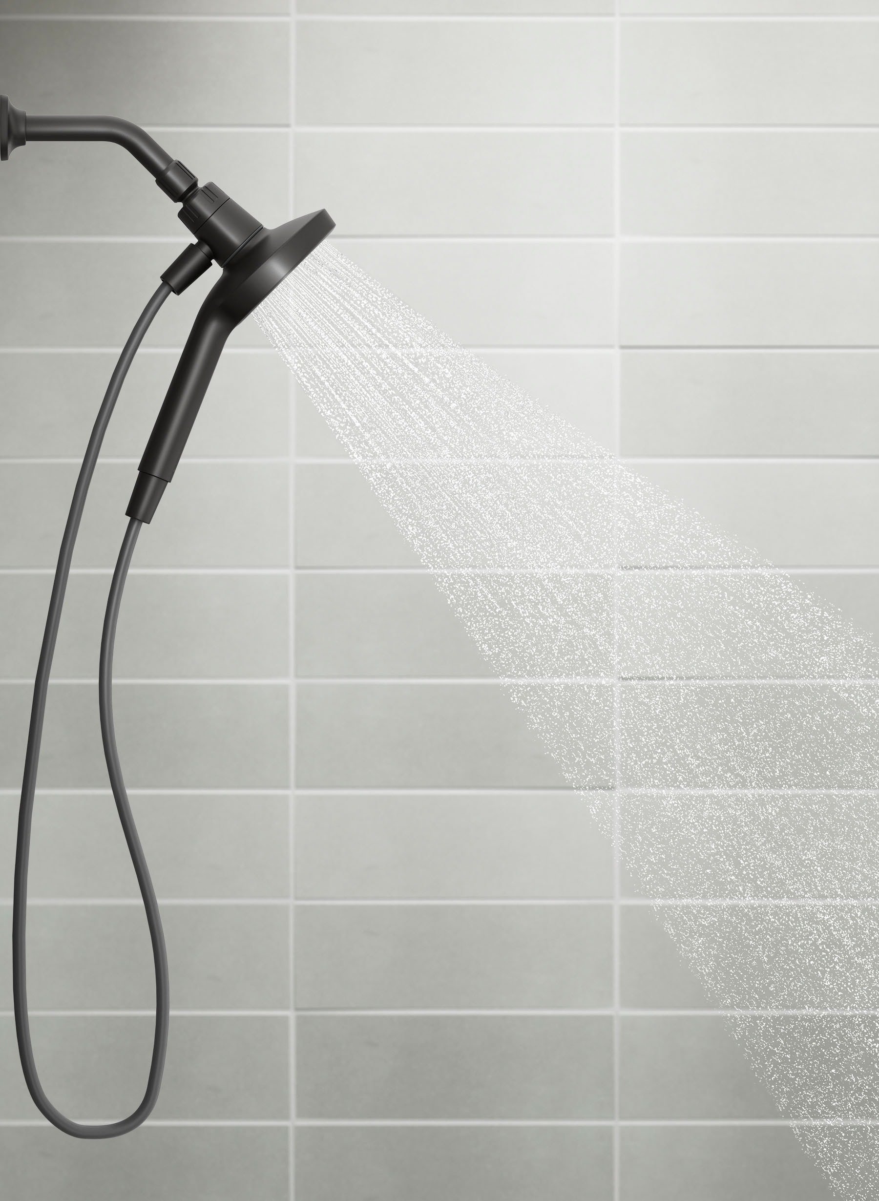 Grifo de bañera y ducha redondo de 4.59 pulgadas con válvula, de una manija y portátil en negro mate Rill Rite-Temp KOHLER R27955-4G-BL