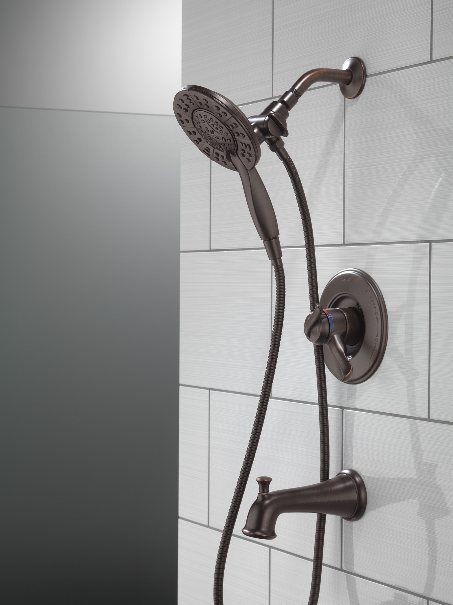 Grifo de Bañera y Ducha Redondo de 2 Manijas en Bronce Veneciano Delta Linden T17494-RB-I