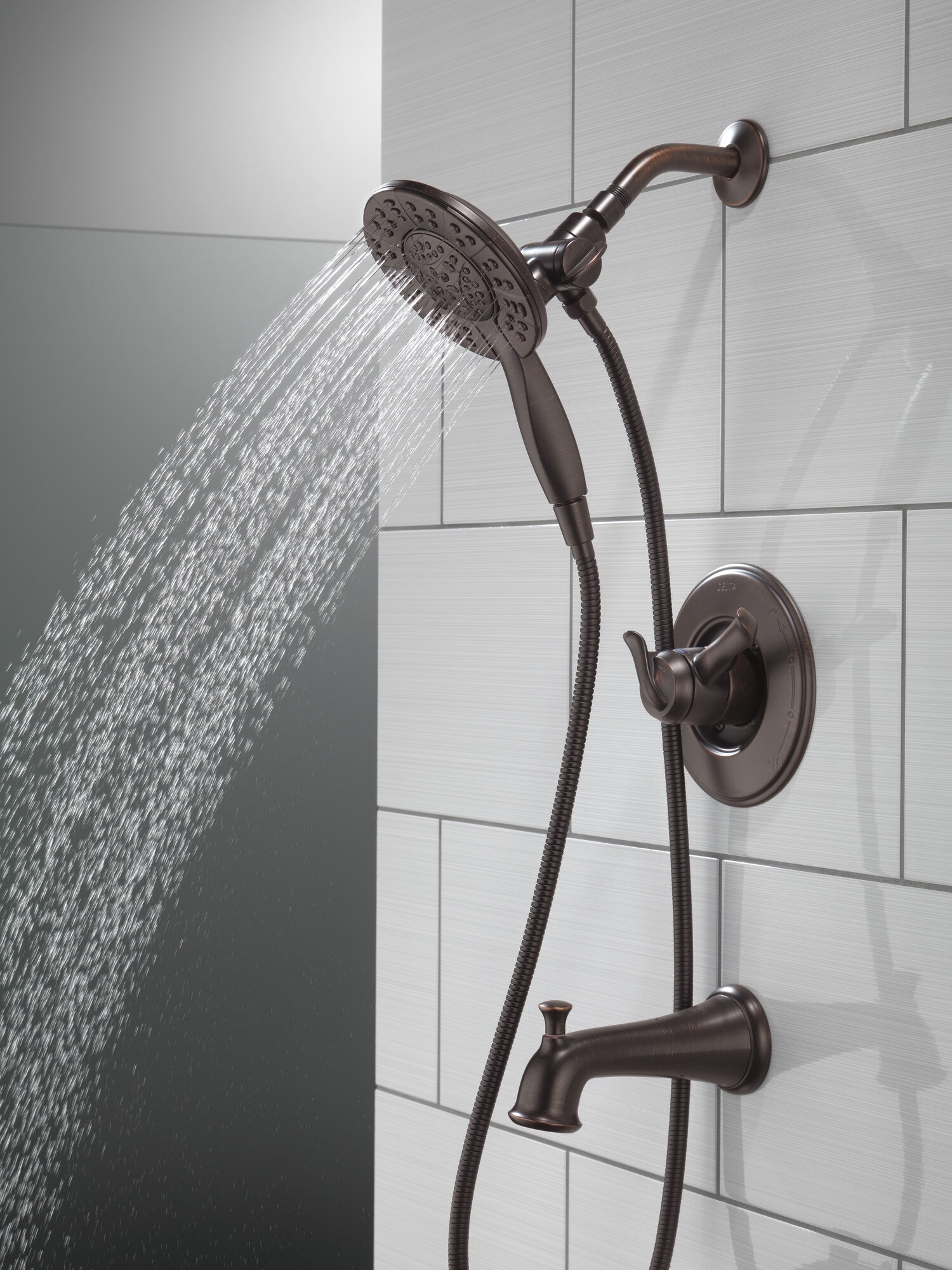 Grifo de Bañera y Ducha Redondo de 2 Manijas en Bronce Veneciano Delta Linden T17494-RB-I