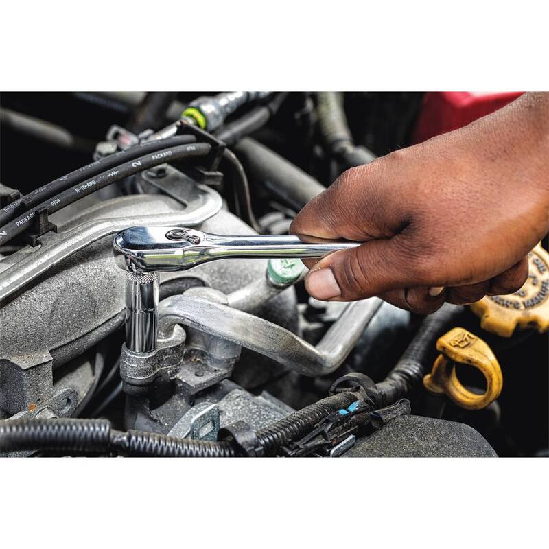 Juego de herramientas para mecánicos DEWALT (205 piezas) - DWMT81534