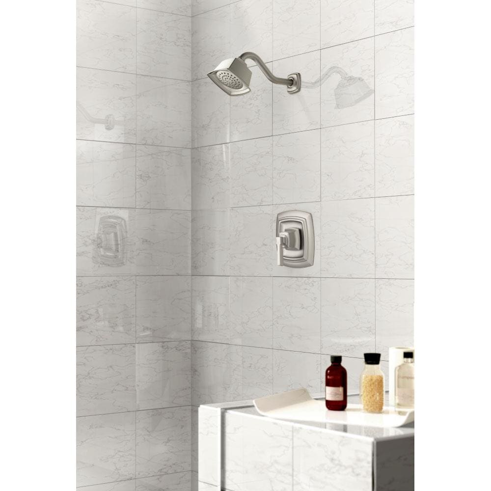 Grifo de Bañera y Ducha redondo de 6 pulgadas con una sola manija y función única en cromo Moen Boardwalk T2163EP
