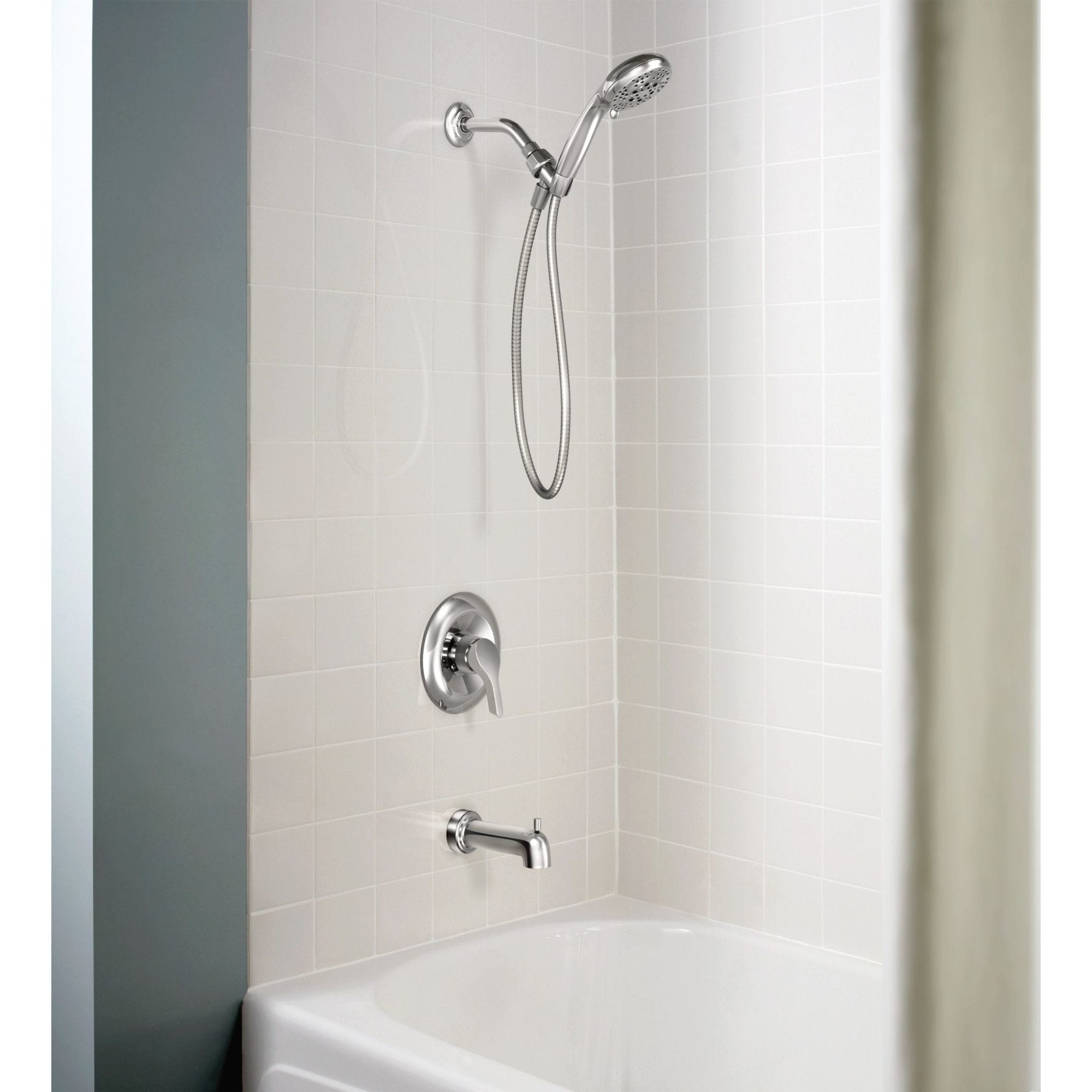 Grifo para bañera y ducha redondo de 4.8 pulgadas de 1 asa y múltiples funciones en cromo Yorkshire de Moen con válvula 82733.