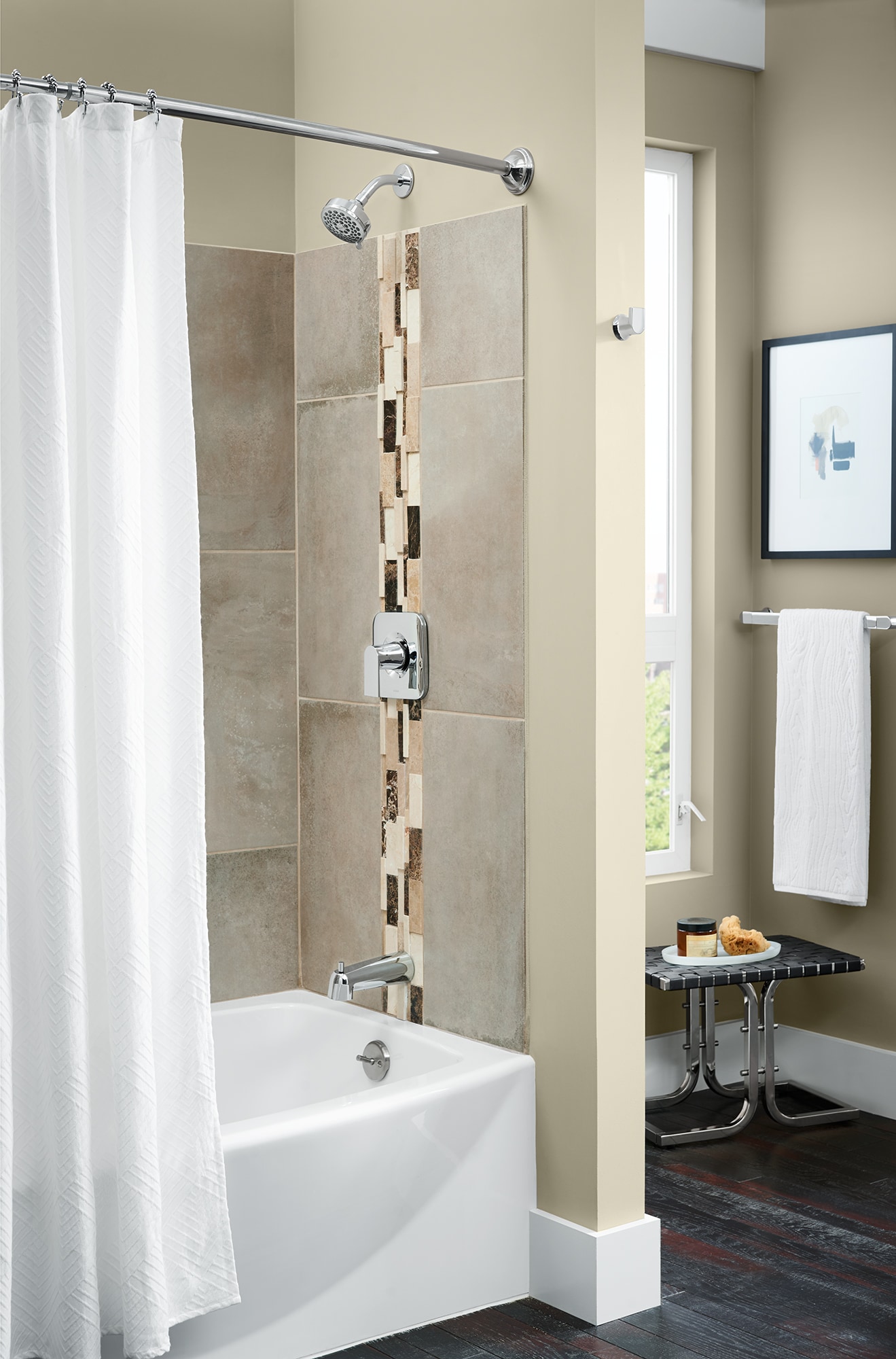 Grifo para bañera y ducha Moen Genta LX Cromo con 1 manija, se vende por separado (Válvula no incluida) T2473NH