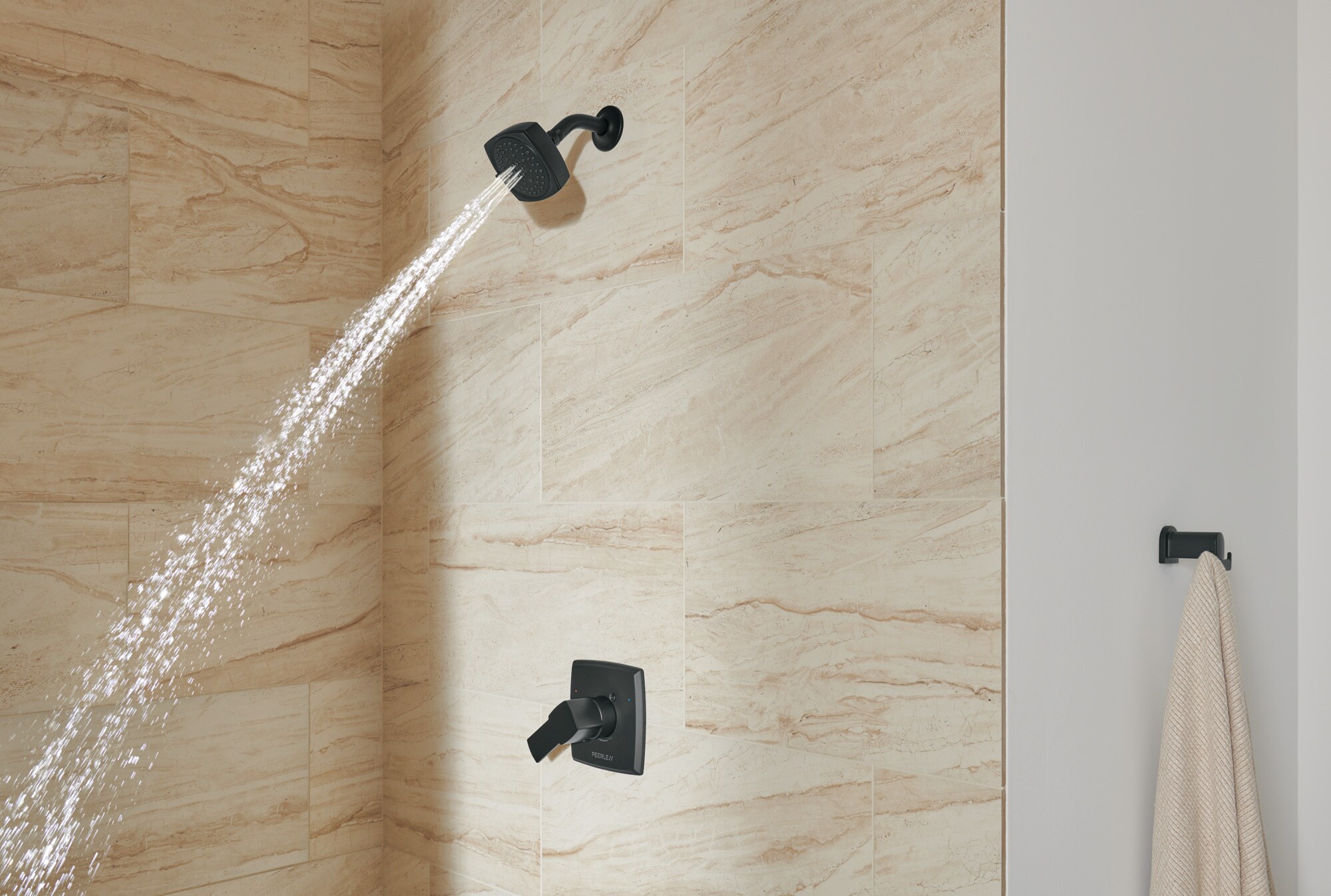 Grifería para bañera y regadera de 1 manija en negro mate Ezra Peerless, cuadrada de 4 pulgadas, multifunción PTT14271-BL