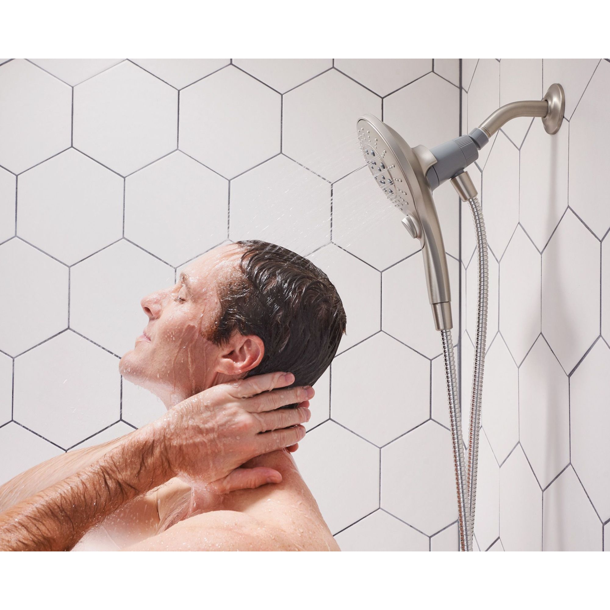 Grifo para bañera y ducha multifunción en níquel cepillado resistente a las manchas de Moen (válvula no incluida) Se vende por separado 26115SRN