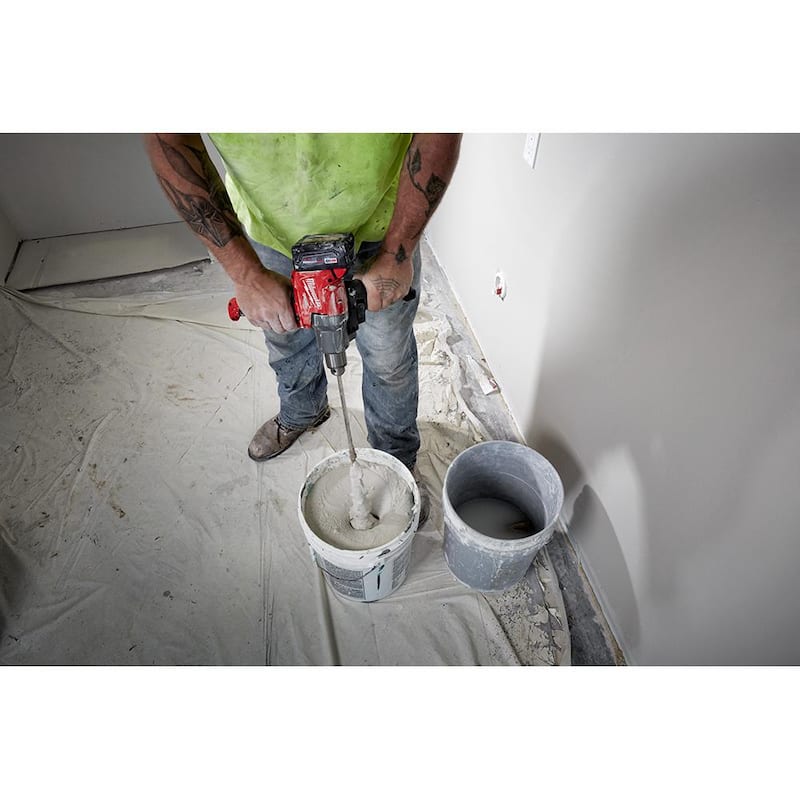 Batidor de lodo inalámbrico Milwaukee M18 FUEL 18V de 1/2 pulgada con batería de 5.0 Ah M18 - 2810-20-48-11-1850