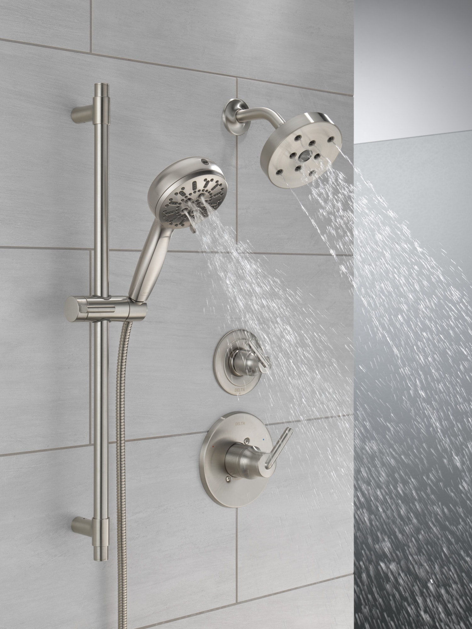 Grifo de ducha redondo de acero inoxidable con manija única y función única de 5.4 pulgadas, marca Delta Trinsic