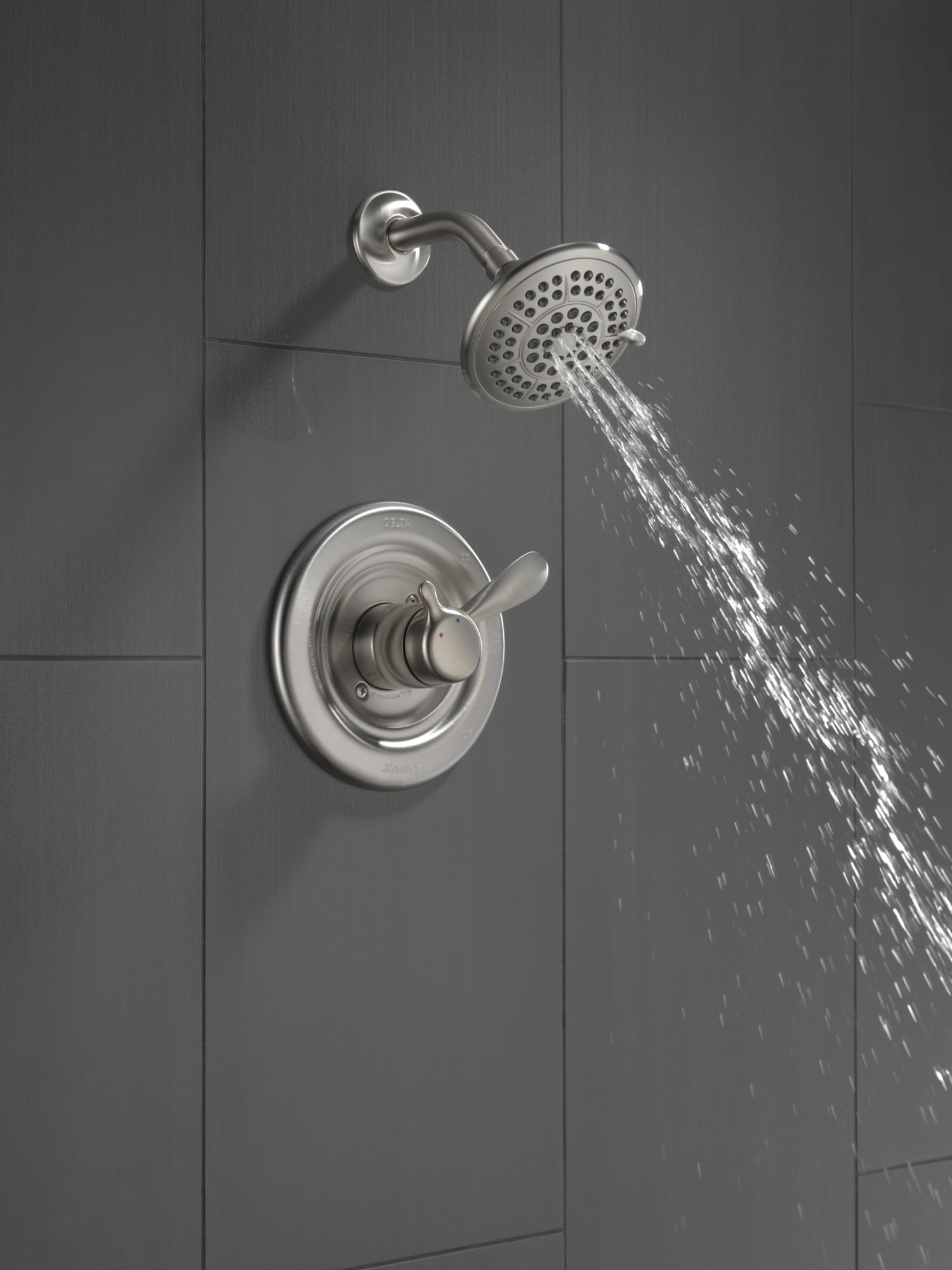 Grifo de ducha redondo de acero inoxidable con 2 manijas y función múltiple de 4.8750 pulgadas.