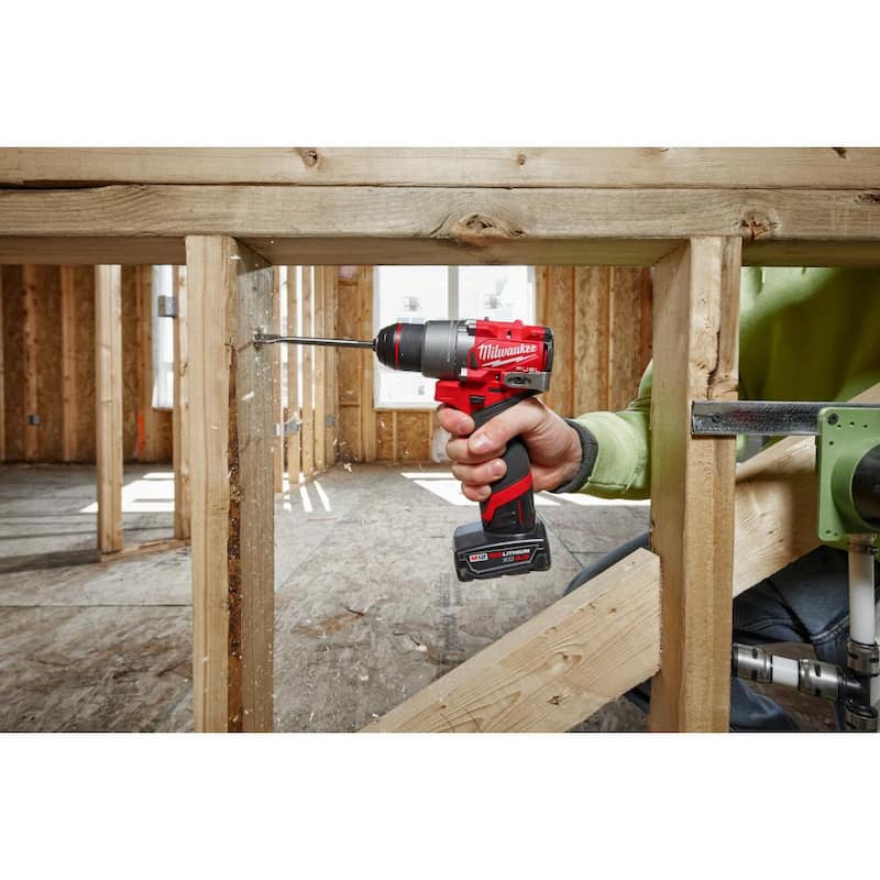 Milwaukee M12 FUEL 12V inalámbrico con escobillas de iones de litio de 1/2 pulgadas con kit de taladro/destornillador w/Hierro de soldar M12 - 3403-22-2488-20.