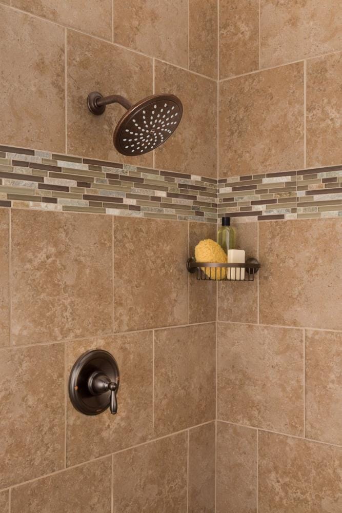 Moen Brantford Grifo de Ducha Redondo de 8 pulgadas con Acabado de Bronce Frotado con Aceite y una sola Manija (Válvula no incluida) T2252EPORB