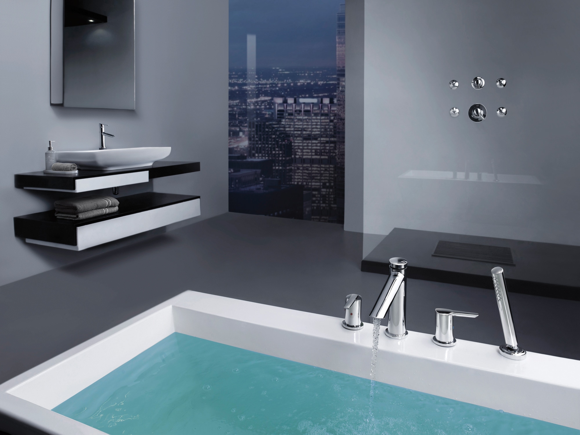 Regadera de Chorro Delta HydraChoice en Bronce Champagne SH5005-CZ